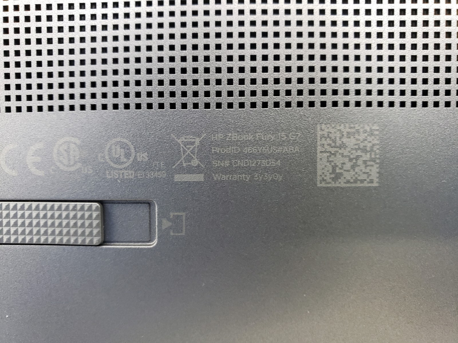 HP ZBook Fury 15 G7 i7-10850H 16GB 256GB SSD RTX 3000 Mobile Workstation Win 11.