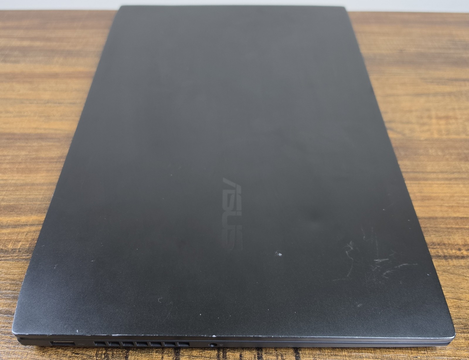 ASUS Creator Q540VJ – 15.6″ 3k OLED – i9-13900H – RTX 3050 – 16/1TB ***READ***