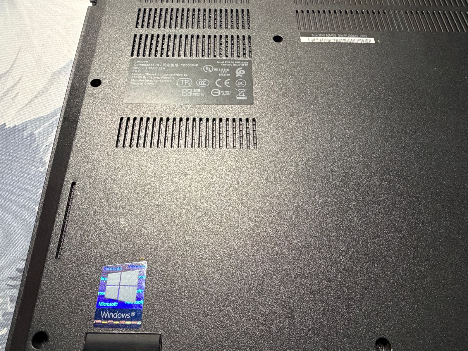 Lenovo ThinkPad E495 14″ AMD Ryzen 7 3700U 16GB RAM 512GB SSD Windows 11