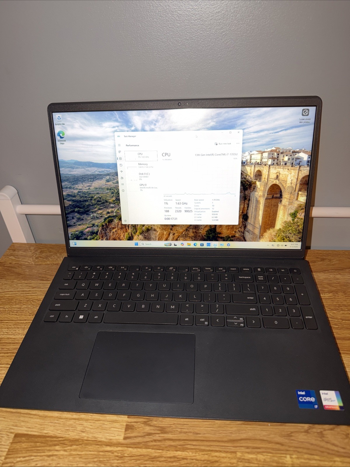 Dell Inspiron 15 3530 15,6″ ( Intel i7-1355U, 512GB SSD , 16GB, Touch Screen)