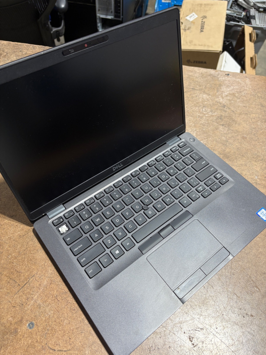 Dell Latitude 5400 14″ FHD i5-8365U 8GB RAM 256GB SSD No Charger/OS READ