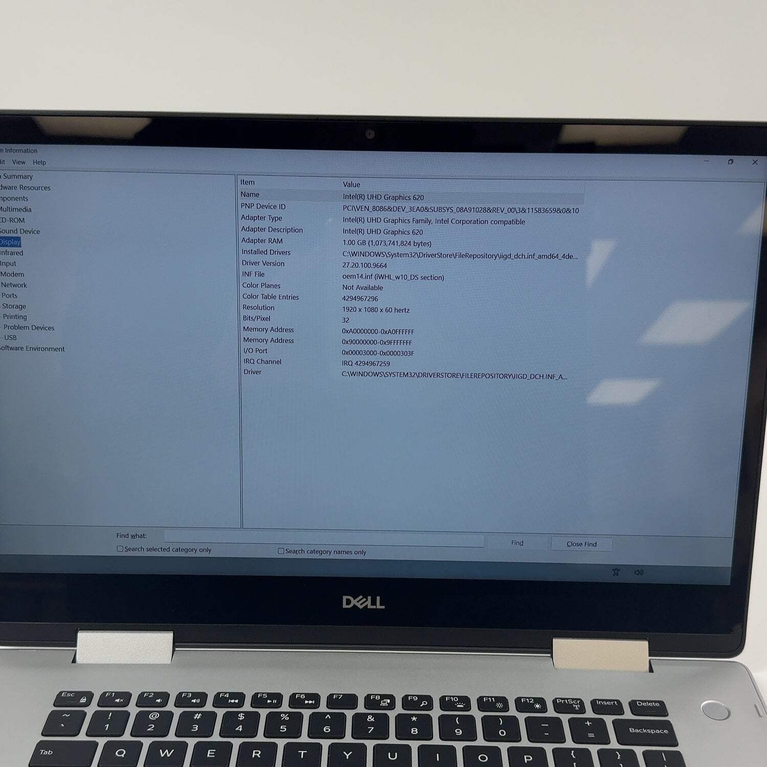Dell Inspiron 15 5000 2-N-1 15.3 i5-8265U 1.6GHz 8GB RAM 256GB SSD