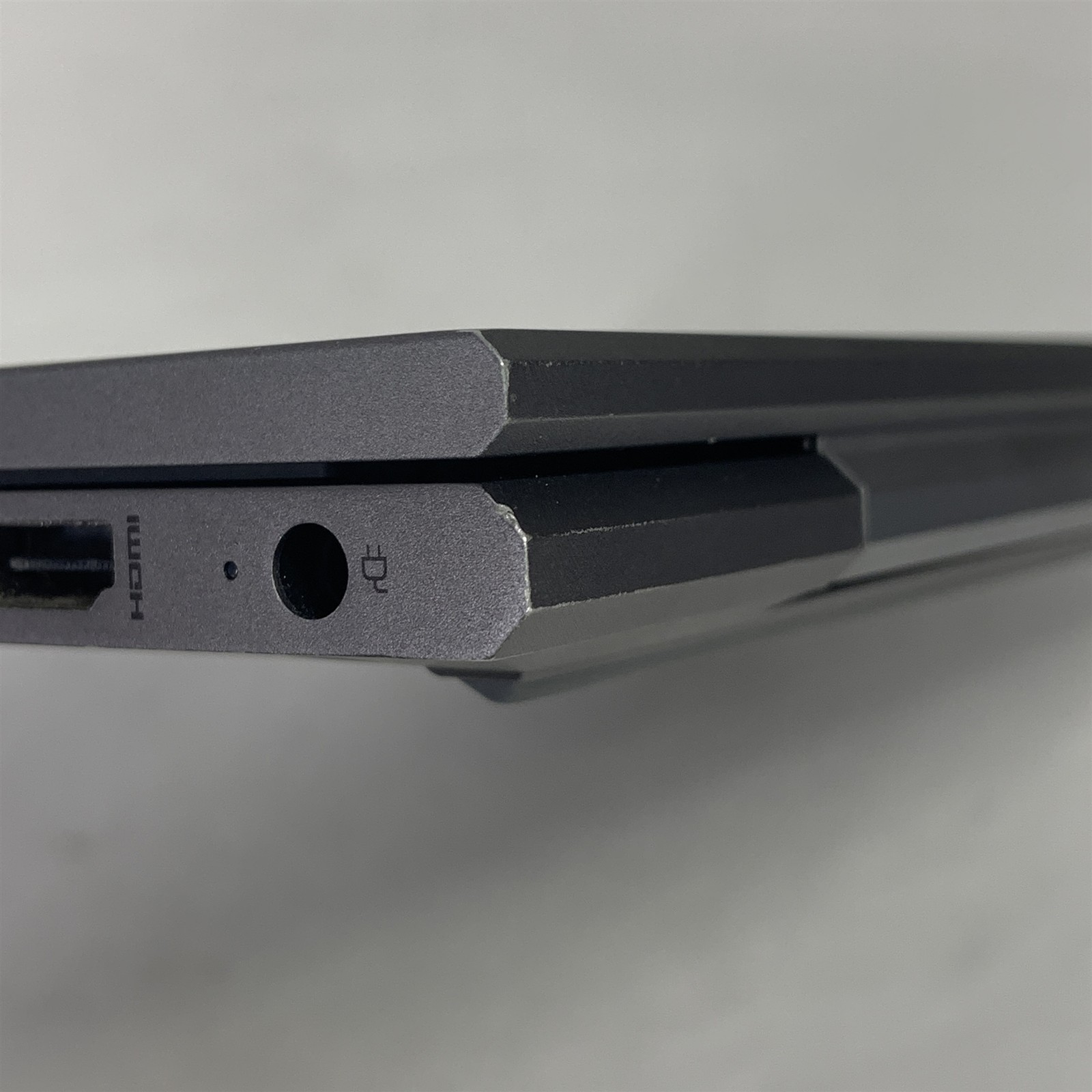 HP ZBook Firefly 14 G8 14″ Laptop i5-1145G7 2.6GHz 16GB 512GB NVMe SSD – NO BAT