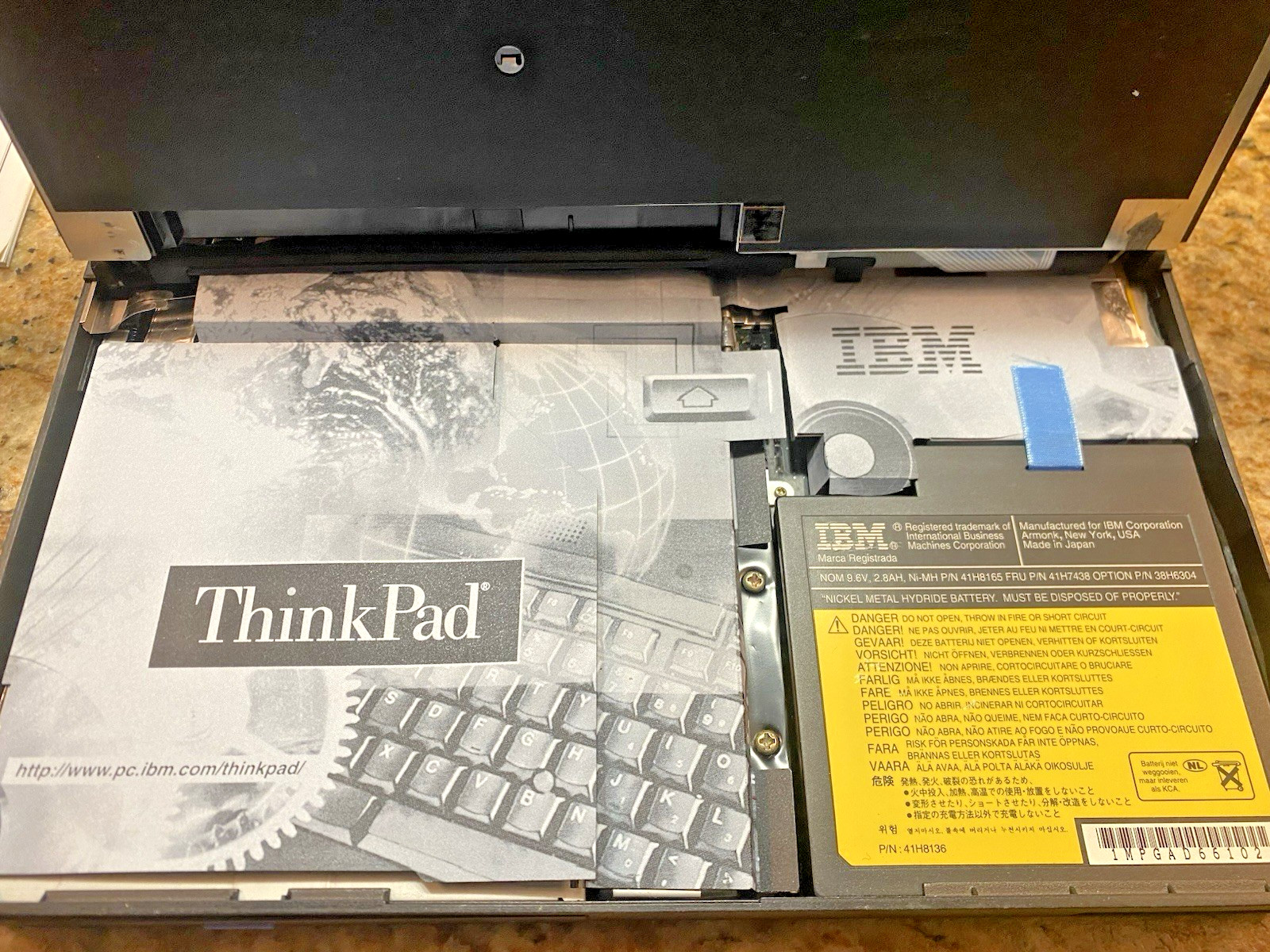 Rare Vintage IBM ThinkPad 365X  LAPTOP WINDOWS 95