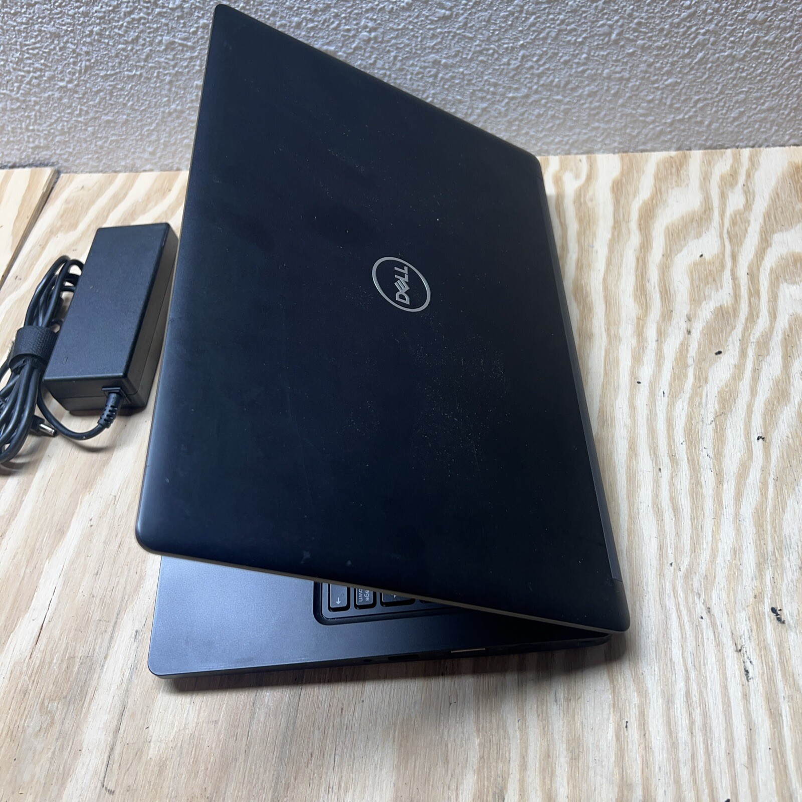 Dell Latitude 5290 12.4″ I5-7300U 2.6GHz 8GB RAM 256GB HDD
