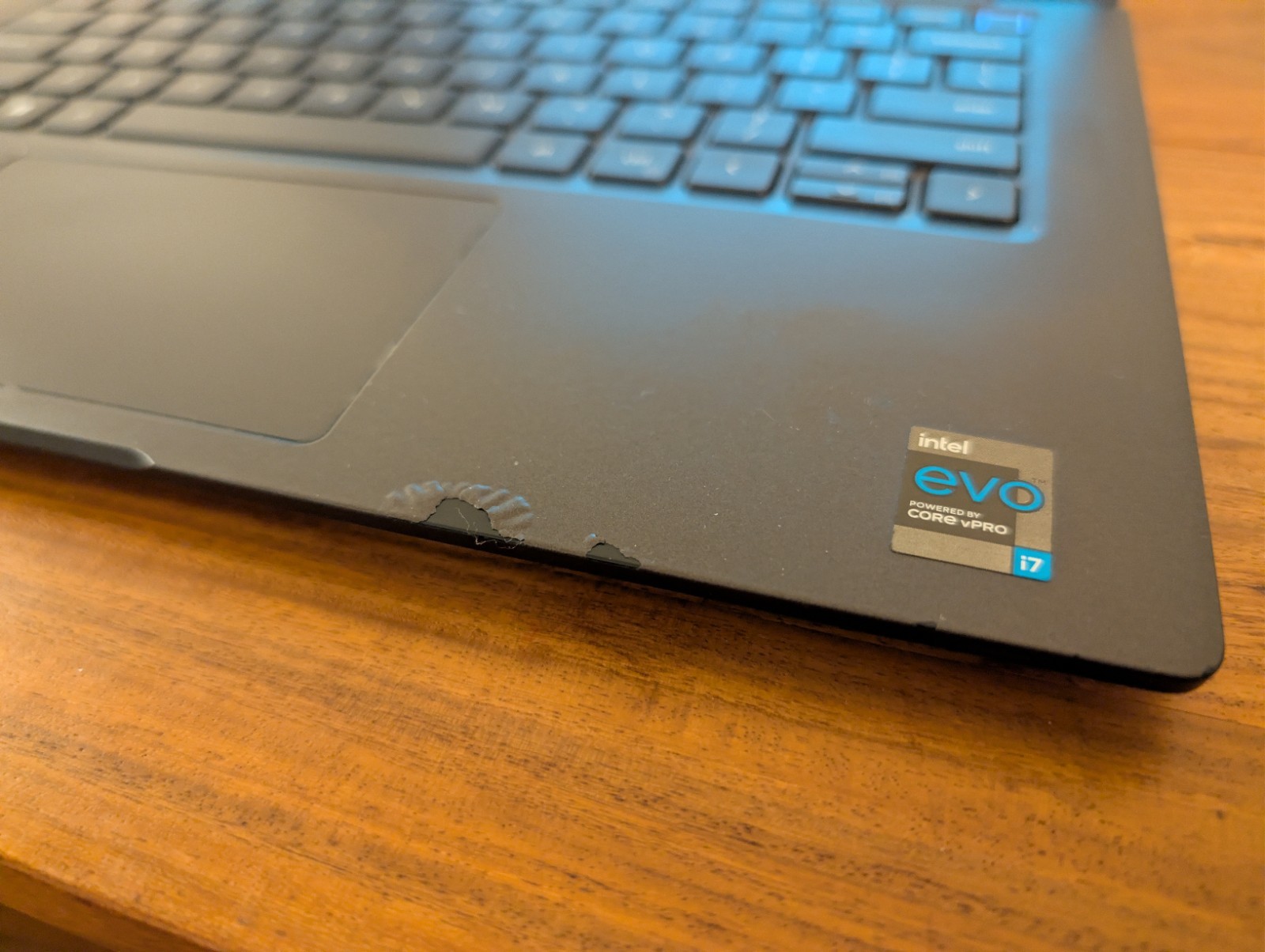 Dell Latitude 7420 14″ (Intel Core i7-1185G7 16GB RAM, 512GB SSD) PLEASE READ