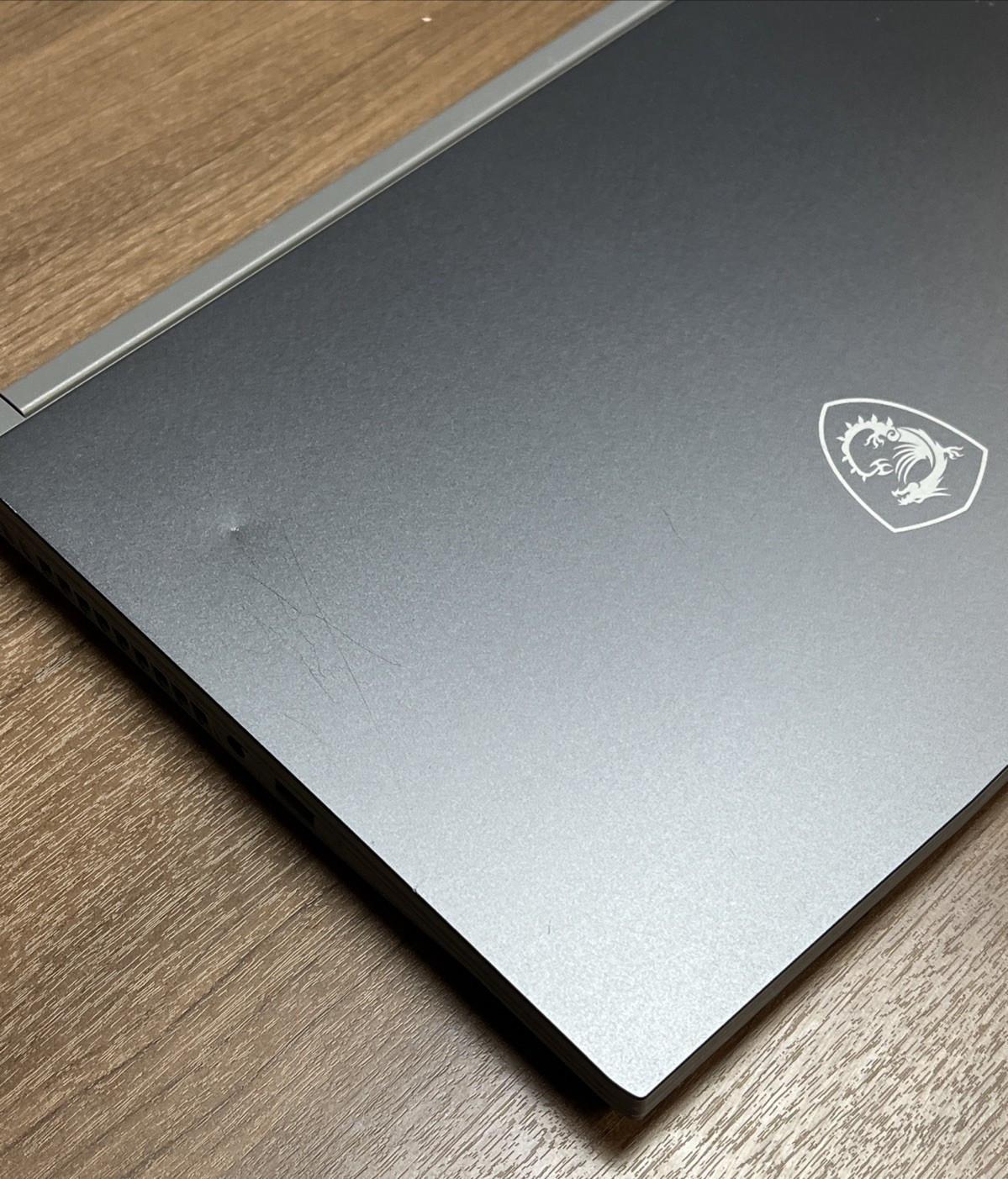 MSI Thin 15 B13UC-1000US Core i5-13420H 2.1GHz RTX 3050 16GB RAM 512GB SSD 15.6″