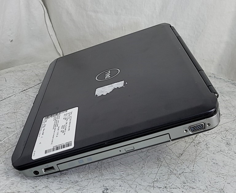 Dell Latitude E5530 NON-VPRO Laptop Core I5-3340M 2.7GHz 4GB 320GB SEE NOTES