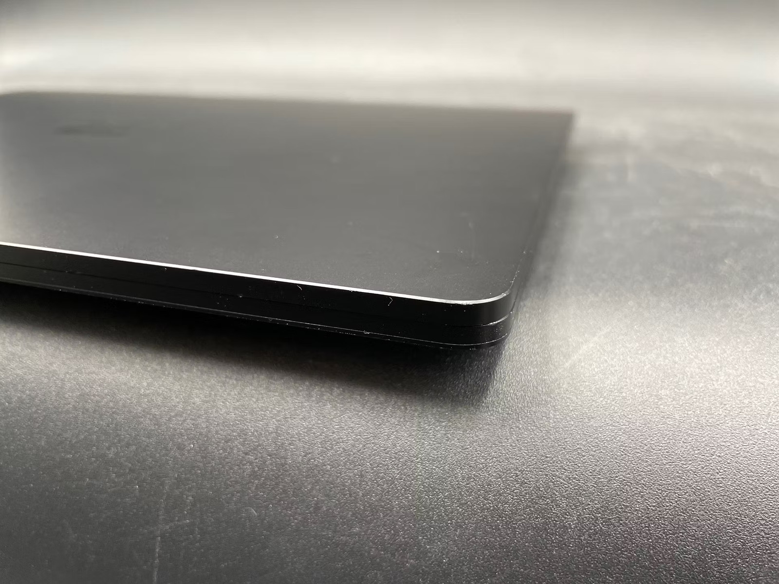 Microsoft Surface Laptop 3 Used 13.5″ (i7-1065G7-16GB-256GB NVMe)