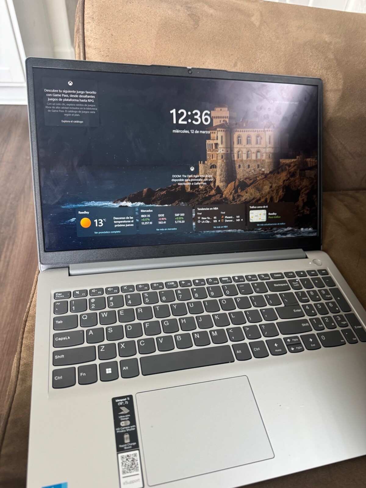 Lenovo IdeaPad 5 16IAU7 16″ (128GB SSD, Intel Core i3 12th Gen., 1.20 GHz, 8GB)