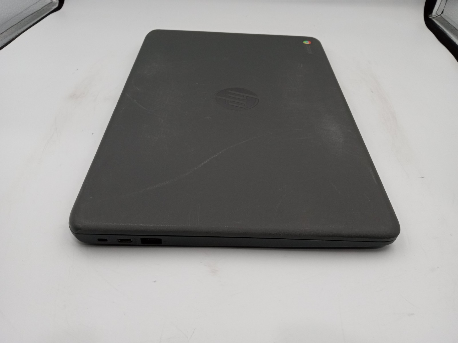HP ChromeBook 14A G5 14″ Laptop AMD-9120C 1.6GHz 4GB RAM 32GB eMMC ChromeOS