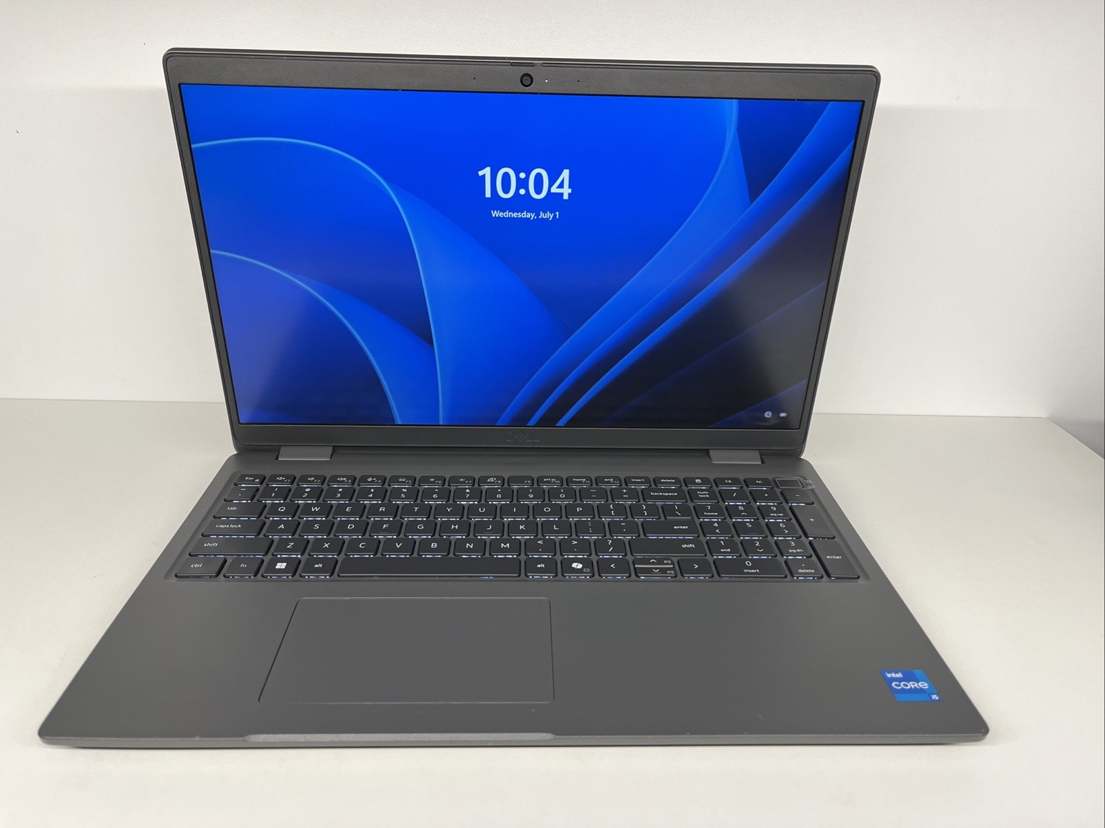 Dell Latitude 3550 15.6″ i5-1335u @1.3Ghz 8GB RAM DDR5 256GB Win11 Pro Power Ad