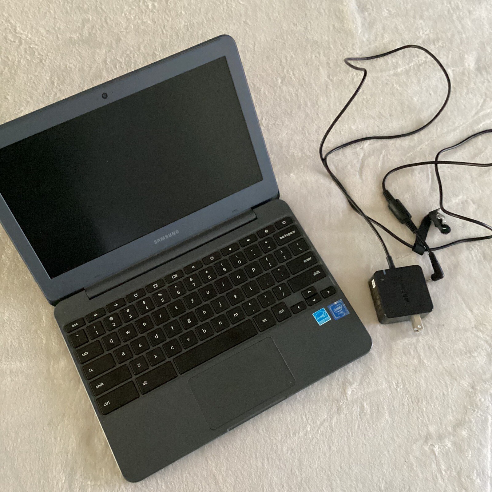 Samsung Chromebook 3 XE500C13-S01US Intel Celeron