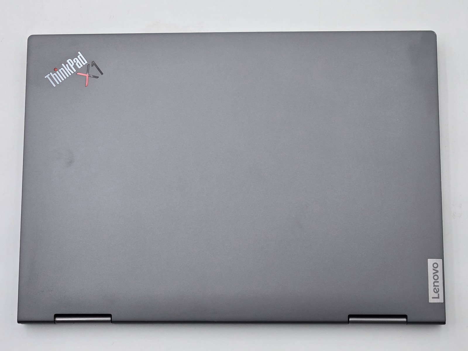 Lenovo ThinkPad X1 Yoga Gen 8 2-in-1 14″ FHD+ Touch I5-1335U 512GB SSD 16GB W11P