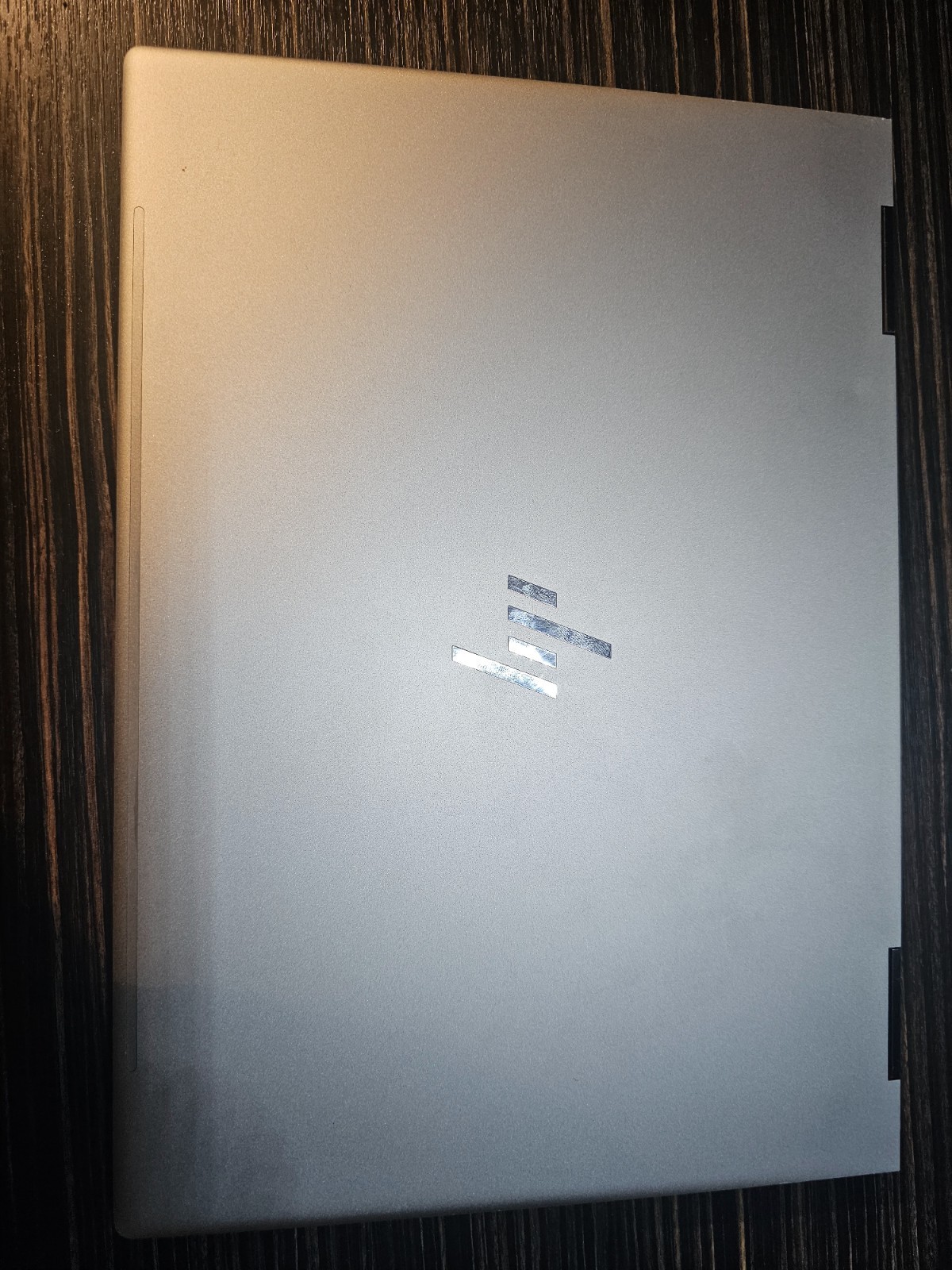 HP Spectre x360 13-ae0xx i7 16GB 512GB SSD 13″ Touch 2-in-1 silver ultrabook