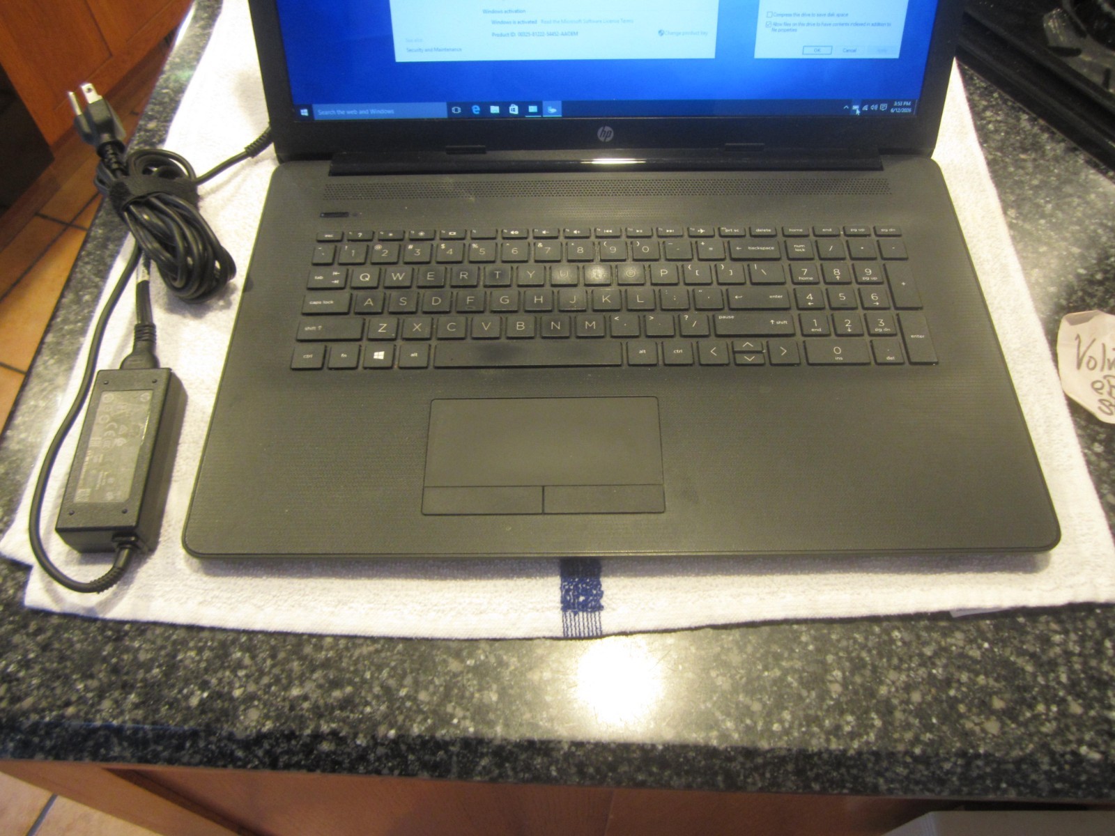 HP 17z-ca000 CT1 LAPTOP 3.1GHz 8GBRAM 1TBHD SCREEN INTACT w/PwrCord – WORKS