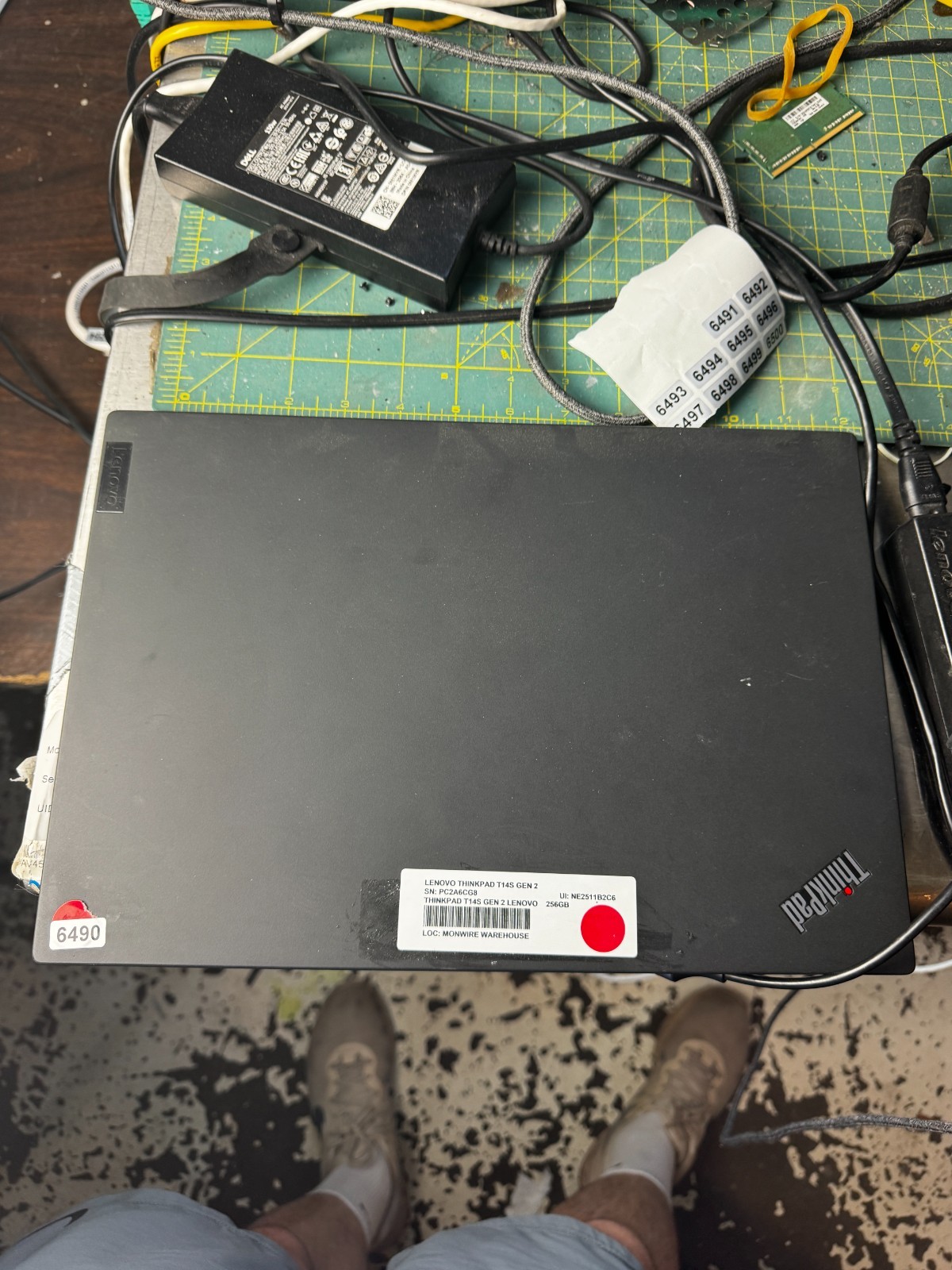 LENOVO THINKPAD T14s GEN 2 Core I7-1185G7 256GB SSD 16GB RAM For Repair #6490