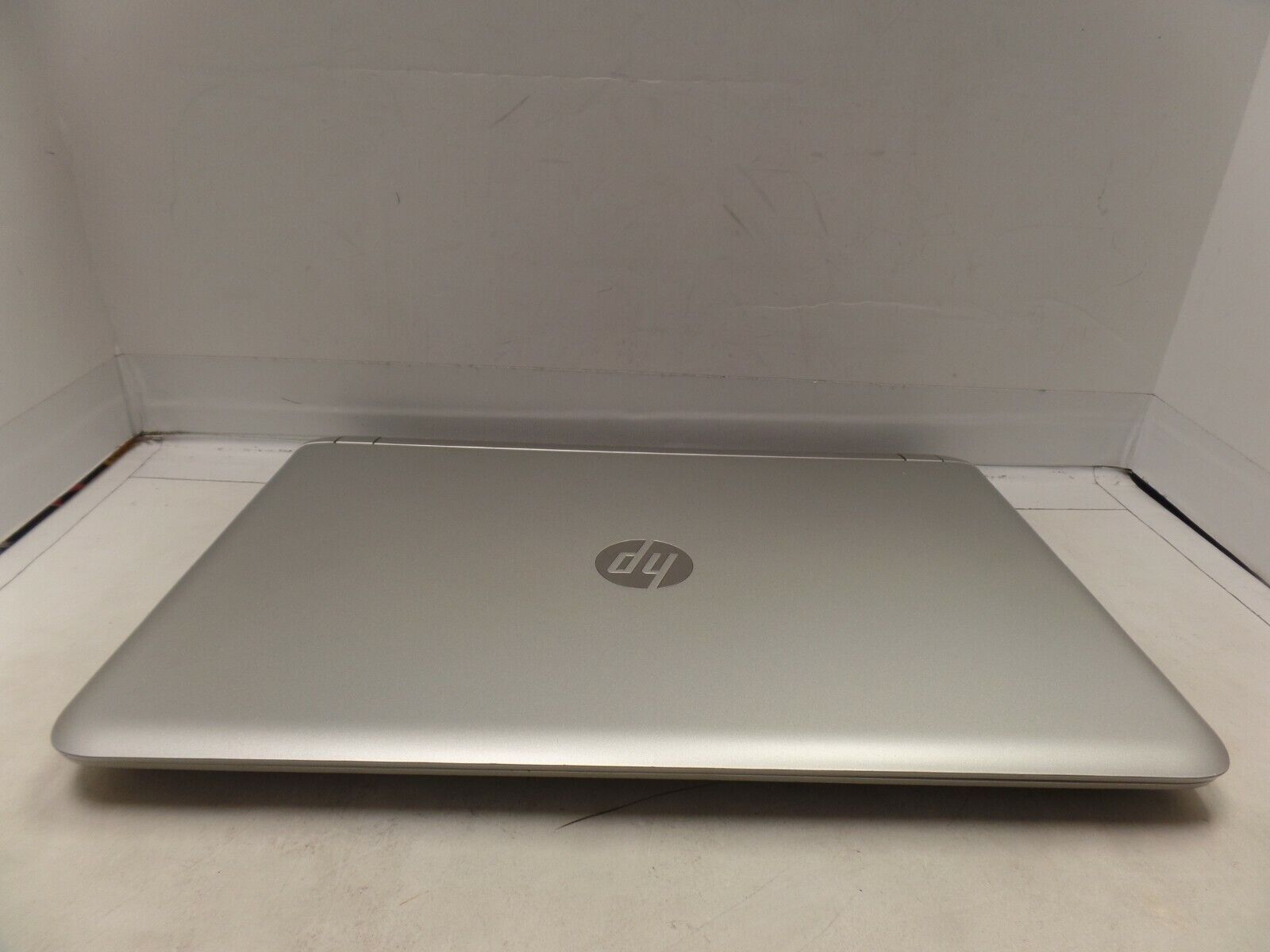 HP Pavilion 15-ab121dx 1.80Ghz AMD Quad-Core A10-8700P 6GB 1TB 15.6” HD WLED