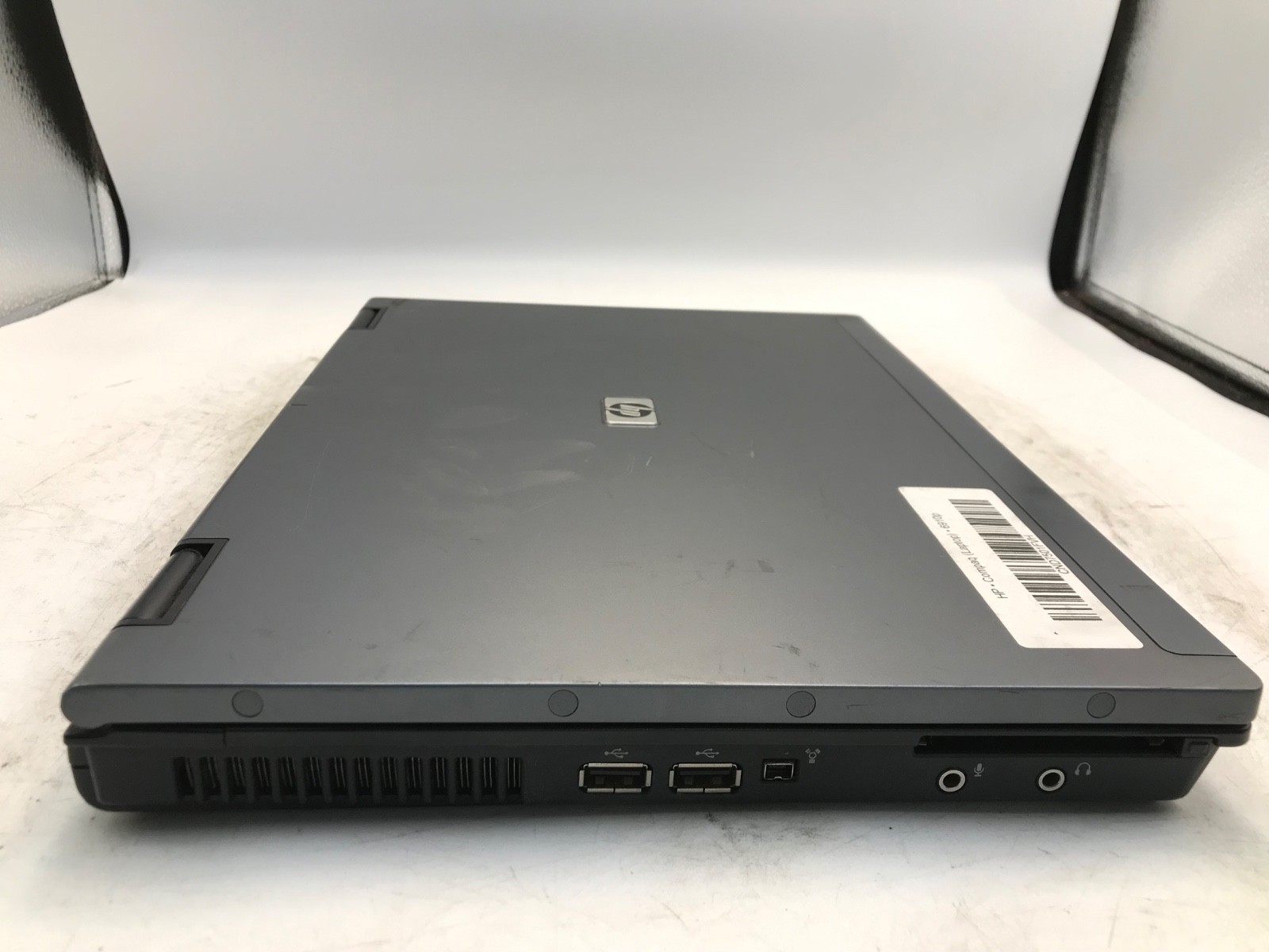 HP Compaq 6910p Intel Core 2 Duo 2.1GHz 14″ NO HDD NO BATT -BOOTS BIOS-MZ