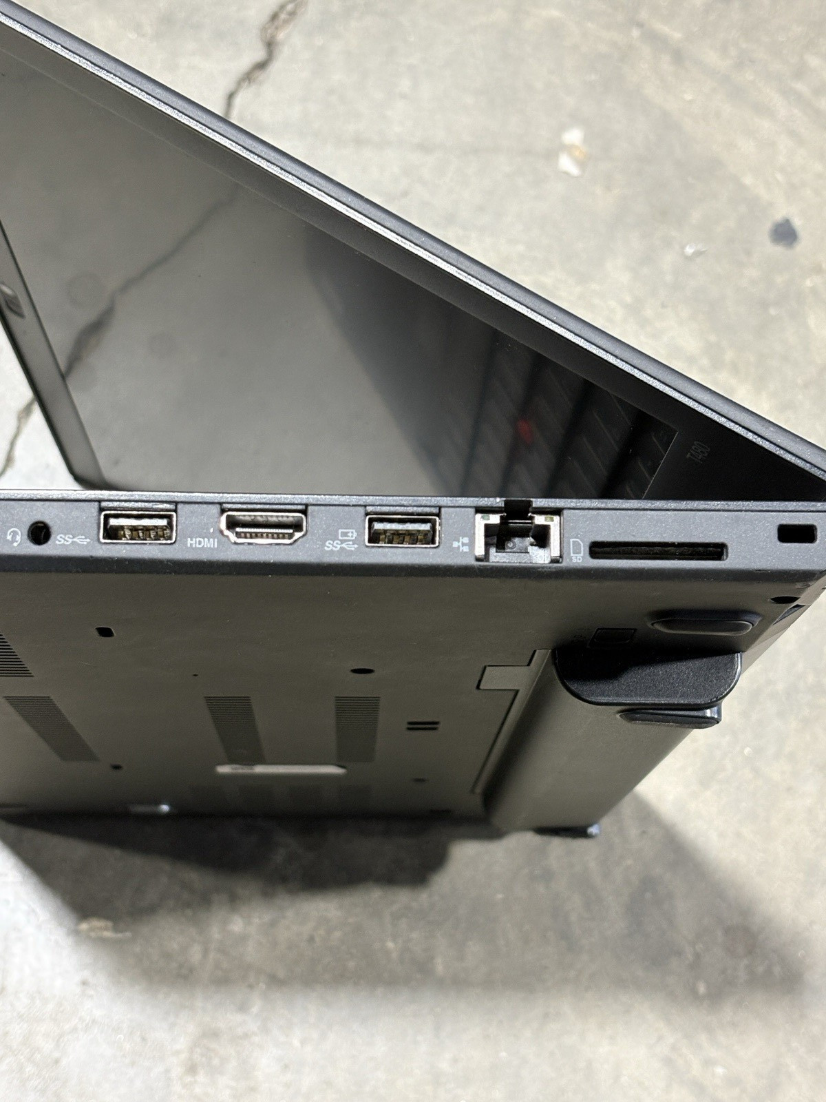 Lenovo ThinkPad T480 14″ FHD Laptop i5-8250U 8GB RAM 256GB SSD | No OS/Charger