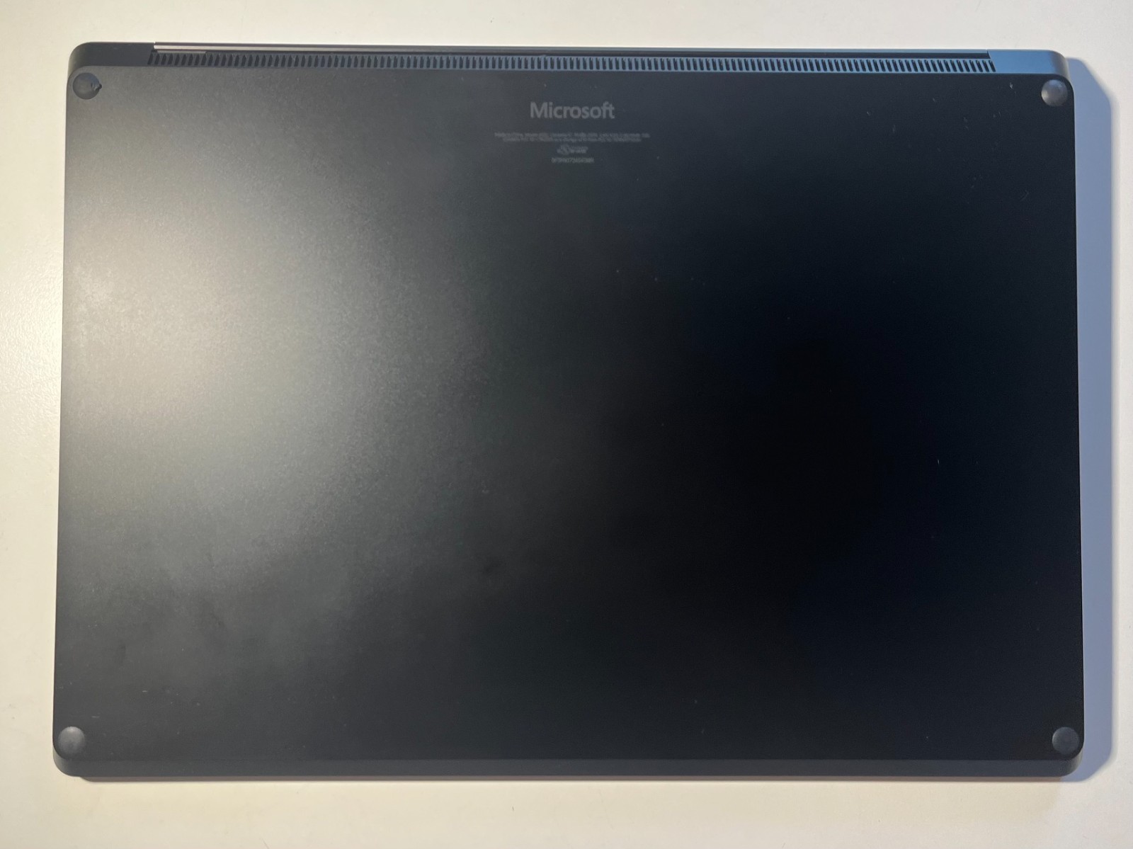 MICROSOFT SURFACE LAPTOP 6 FOR BUSINESS 15″ Ultra 7 165H 16GB 523GB -VeryGood