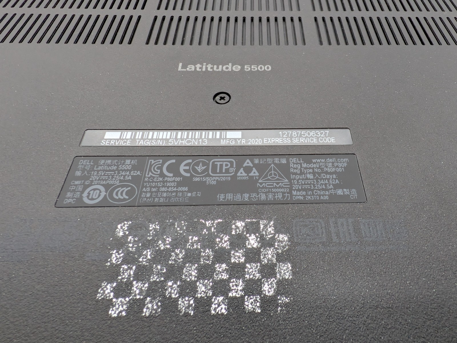 Dell Latitude 5500 15″ i5-8265U 1.60GHz | NO RAM, SSD, Screen. FOR PARTS ONLY!