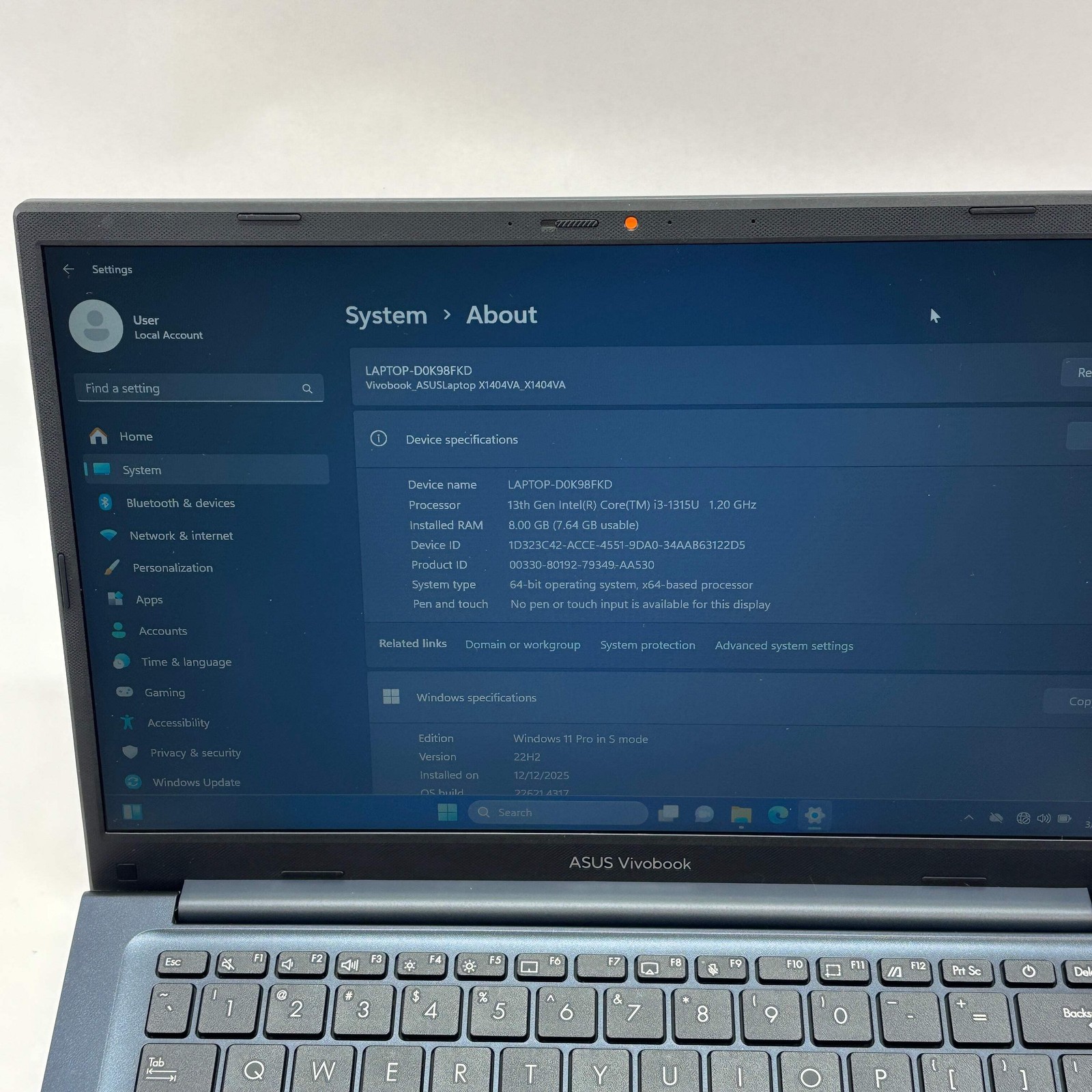 Asus Vivobook 14 X1404V 14″ i3-1315U 1.2GHz 250GB SSD