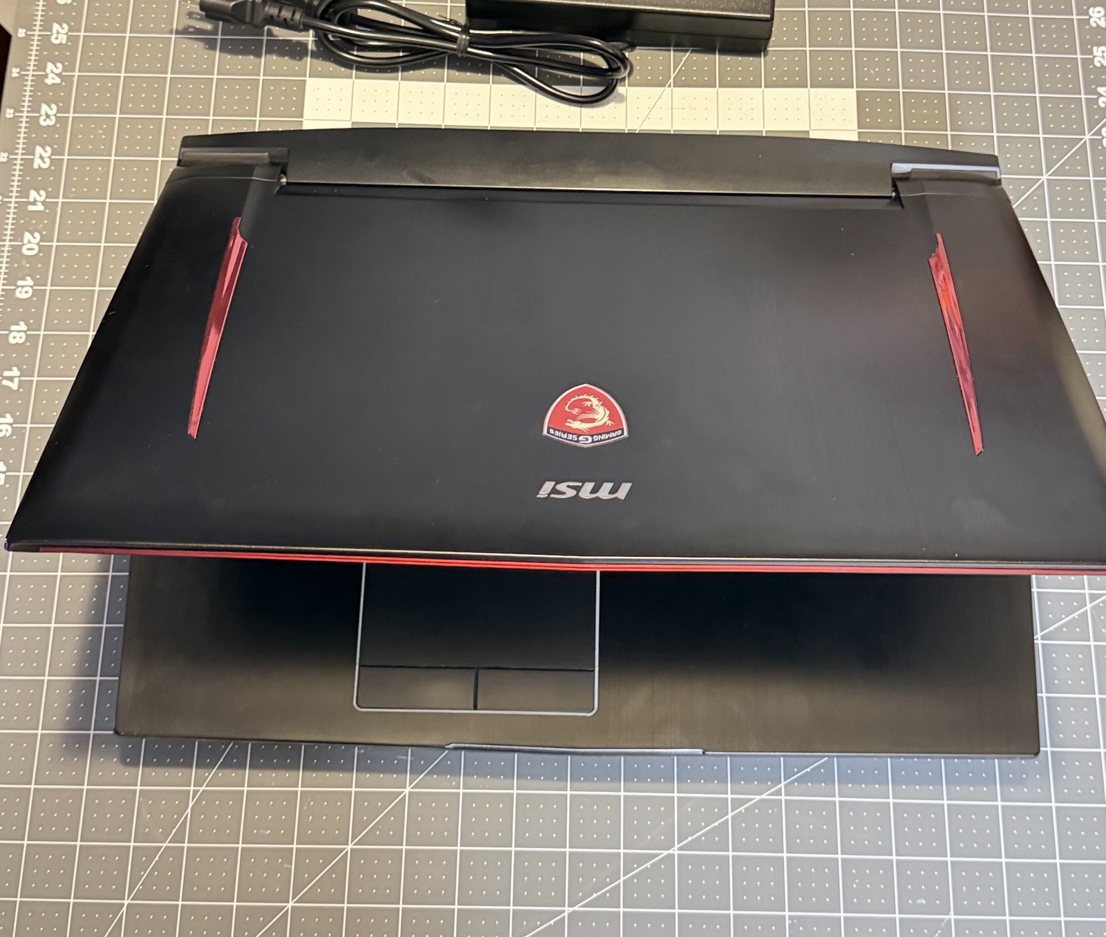 MSI 17.3 GT73 Titan i7-6820HK | 64GB | 1TB SSD + 4TB SSD | NVIDIA GTX 1080 8GB