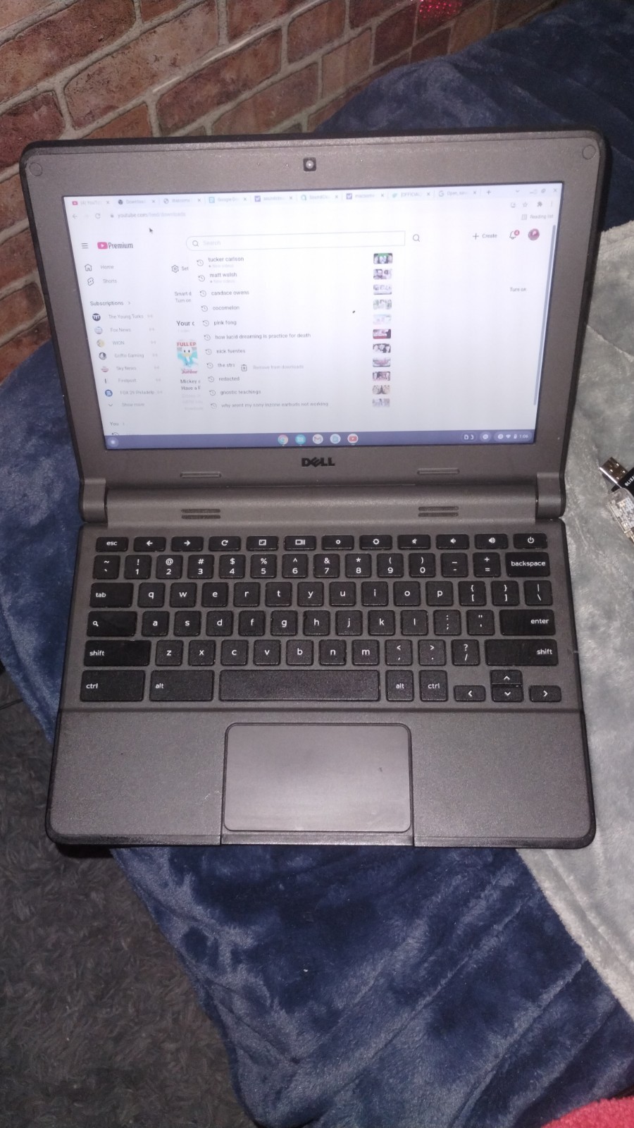 Dell Chromebook 11 (model 3120 or the 3120 2-in-1 variant), released in 2015.