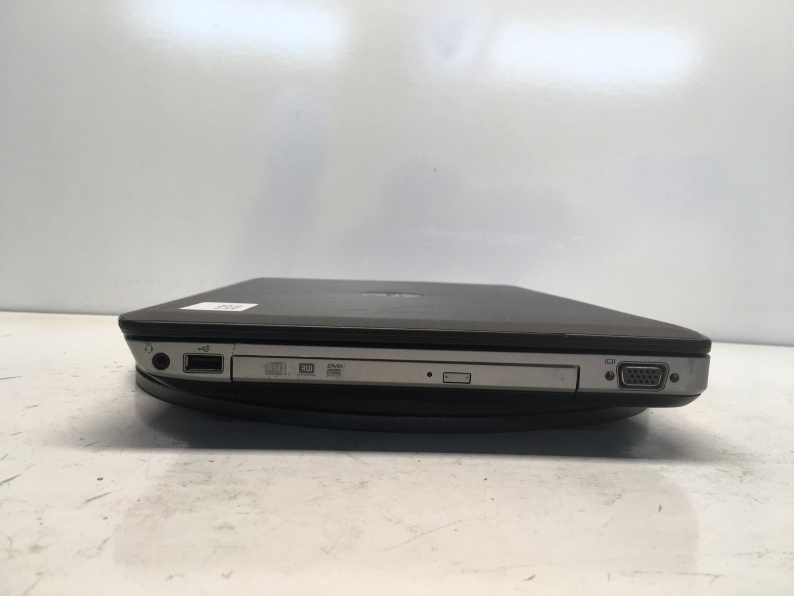 Dell Latitude E5430 Intel i5-3340M 2.7GHz 2 GB NO HDD No Batt