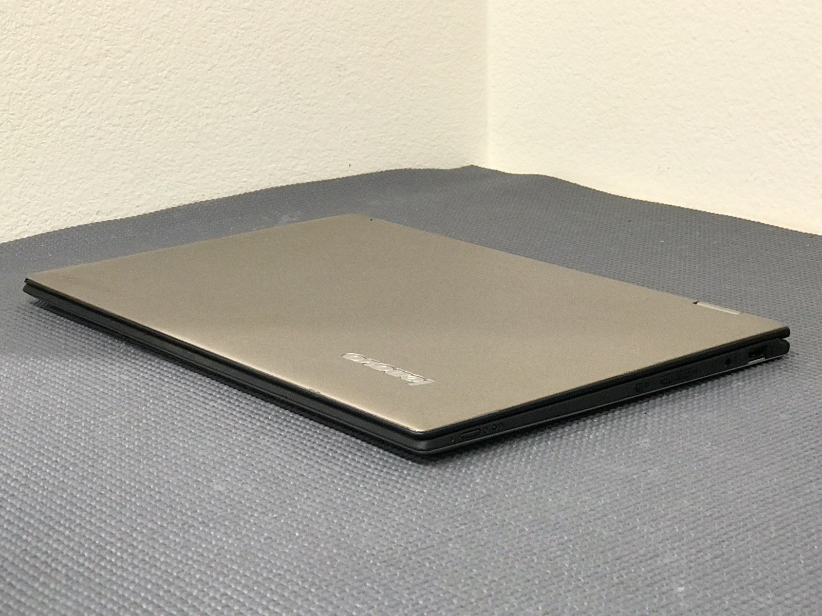 Lenovo Yoga 2 Pro 13.3″ QHD + Touch Laptop LCD i7-4510U 8GB RAM 256GB SSD Win10