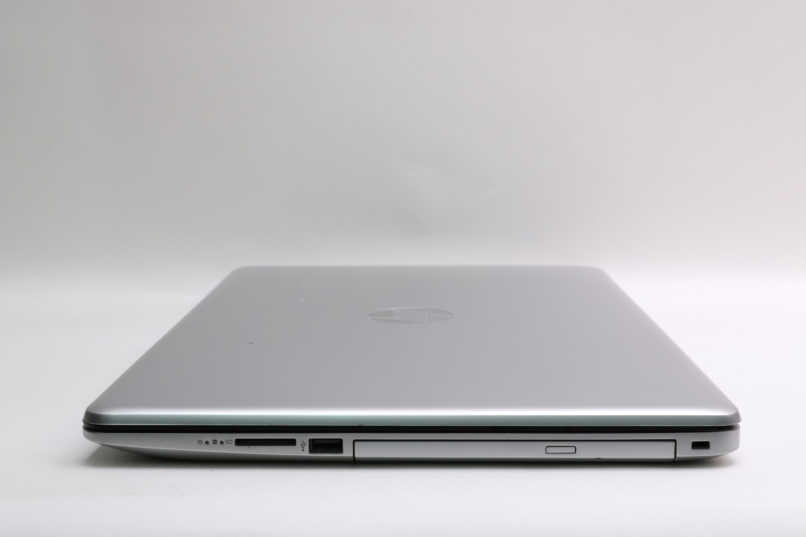 17″ HP Laptop 17-ca0xxx, Ryzen 5 2500U, 8GB, 256GB
