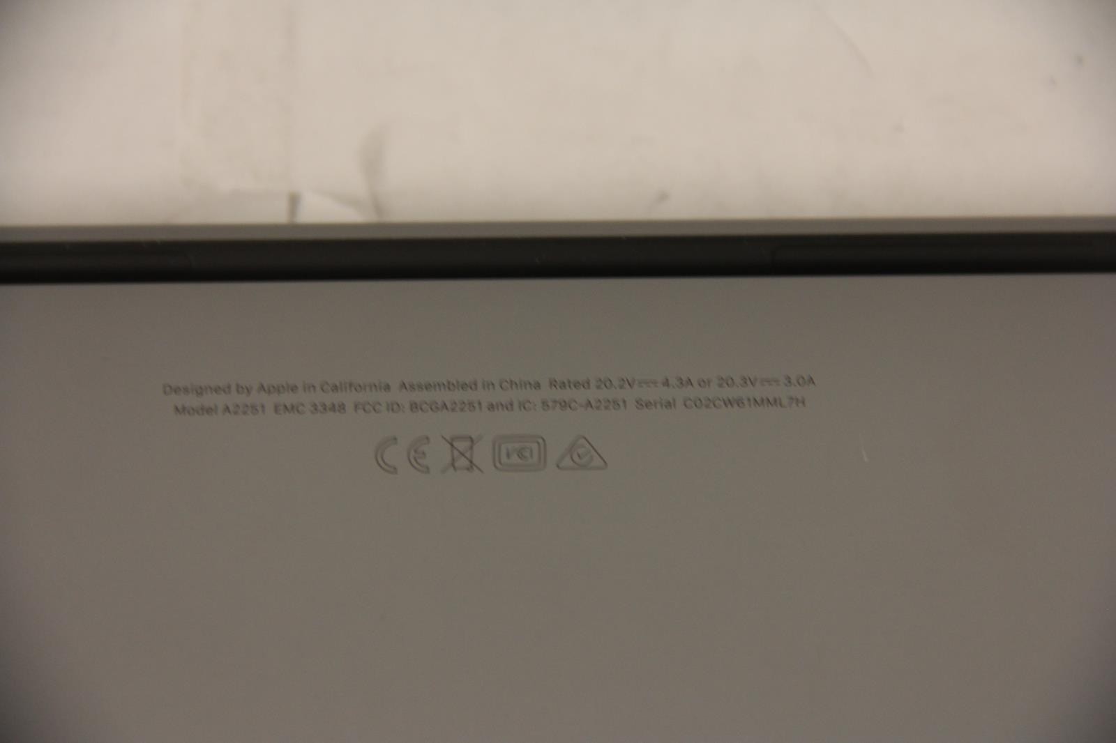 APPLE A2251 2.0GHz 16GB RAM 500GBSSD 13-Inch MacBook Pro