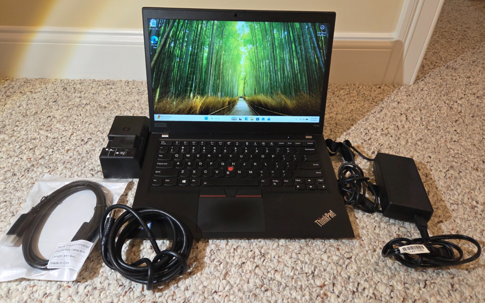 Lenovo ThinkPad T490s 14″ (512 GB SSD, Intel Core i7-8565U, 1.8 GHz, 16 GB RAM)