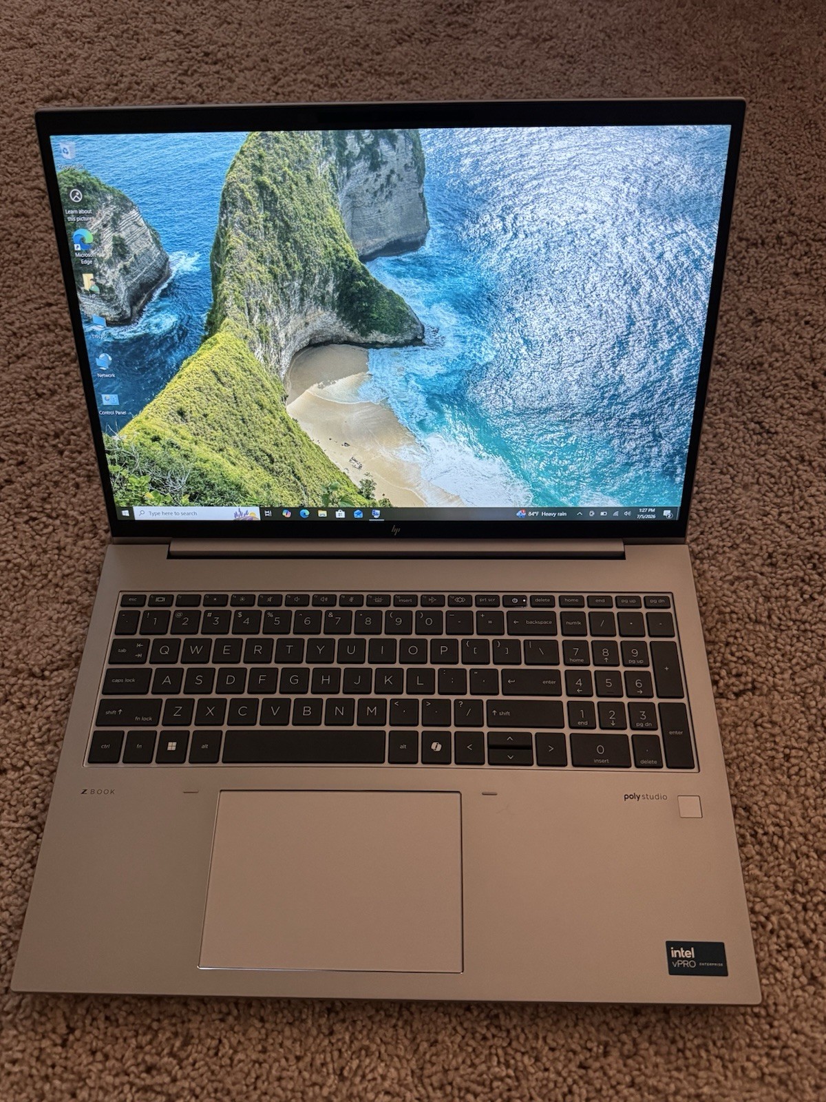 HP ZBook Firefly 16 G11 FHD+ 1.4 GHz Ultra 7 165H 16GB 256GB SSD Backlight-great