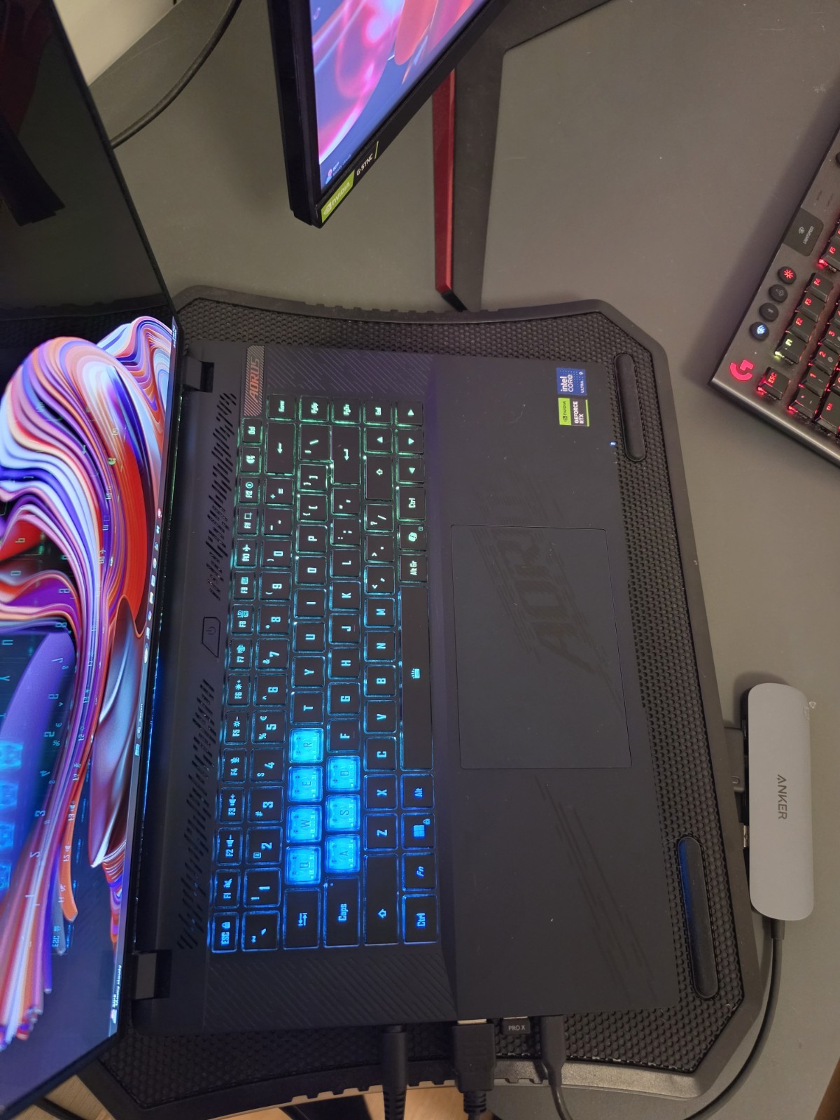 Gigabyte AORUS MASTER 16 16″ Gaming Laptop NVIDIA RTX Backlit Keyboard