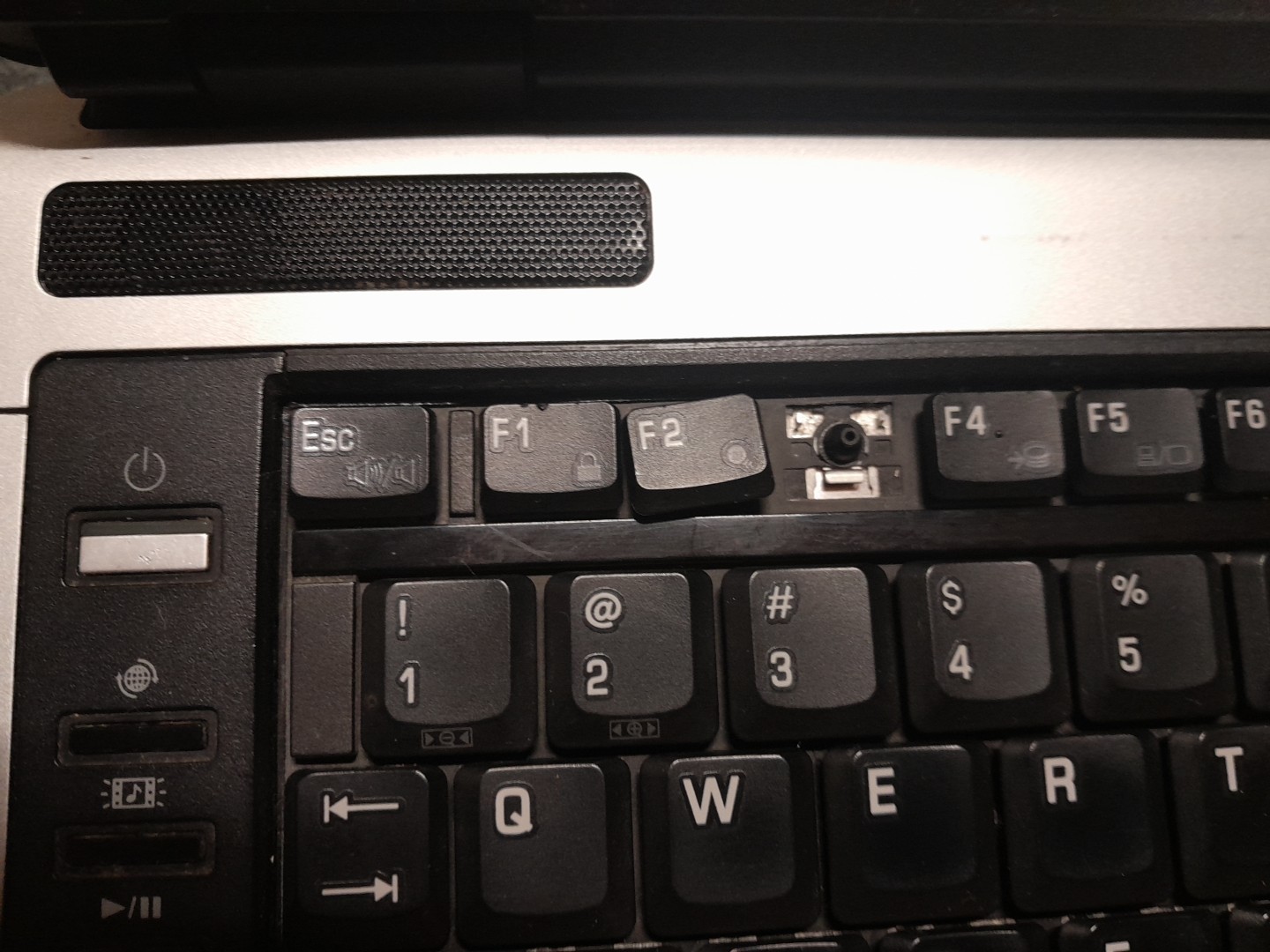 Lot of 2/ Toshiba Satellite M115-S1061 15.6″ and L755-S5355 Laptops – PARTS ONLY