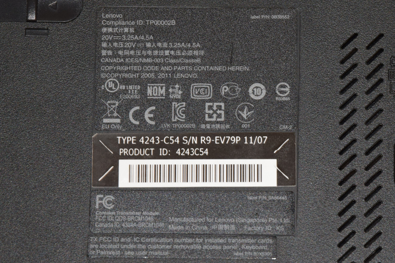 DAMAGED DEAD JUNK Lot 2 Lenovo Thinkpad T520 15.6″ Laptop Incomplete AS IS