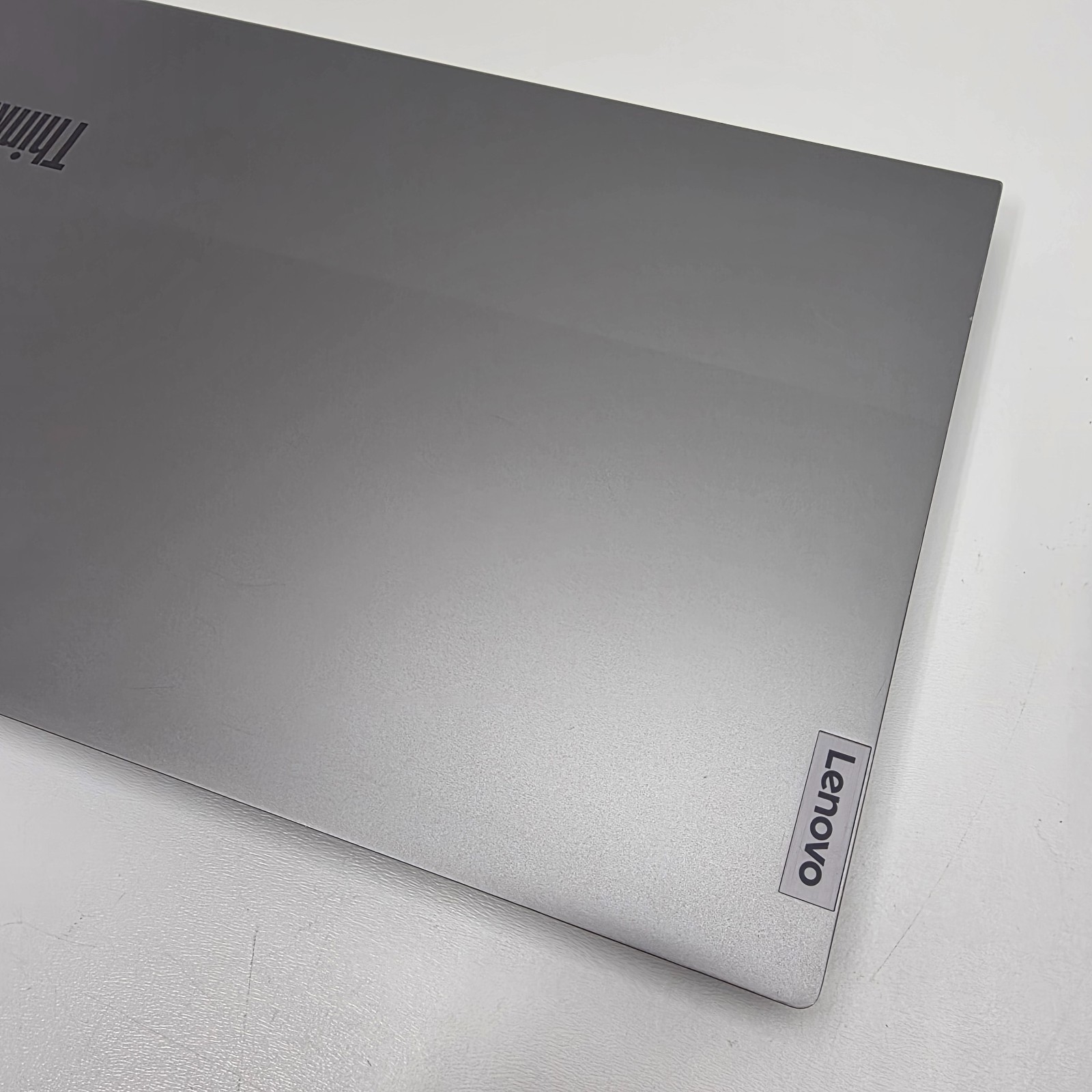 Lenovo ThinkBook 15 G4 IAP 15.6″ 1 TB SSD 40 GB RAM i7-1255U Windows 11 Pro
