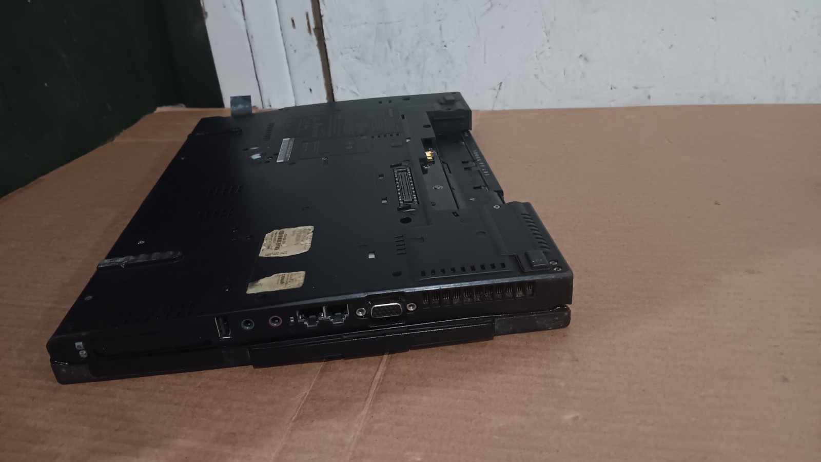 Lenovo Thinkpad T60 Laptop intel Core 2 Duo 2.16 GHz 15.4″ LCD Screen Type 8741
