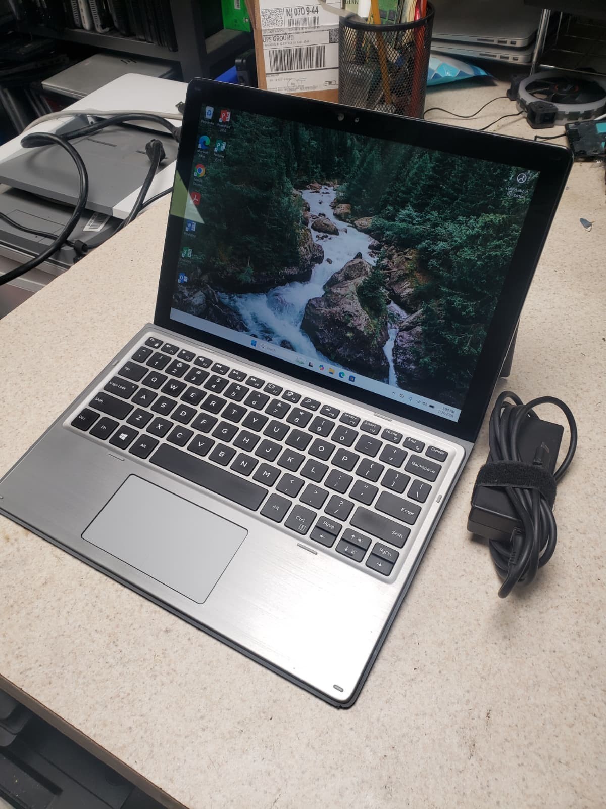Dell Latitude 7210 2in1, Laptop/Tablet, Intel Core i5 10thGen, 8GB RAM, 256GB M2