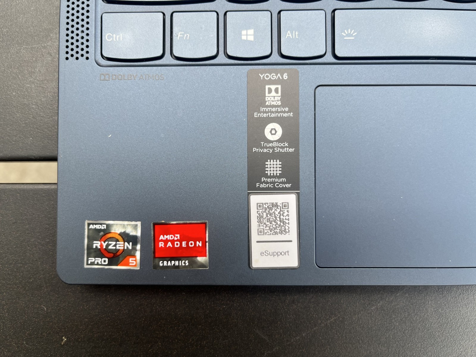 Lenovo Yoga 6 13ARE05 13.3″ (256GB, AMD Ryzen 5 PRO 4000 Series, 4.00 GHz, 8GB)