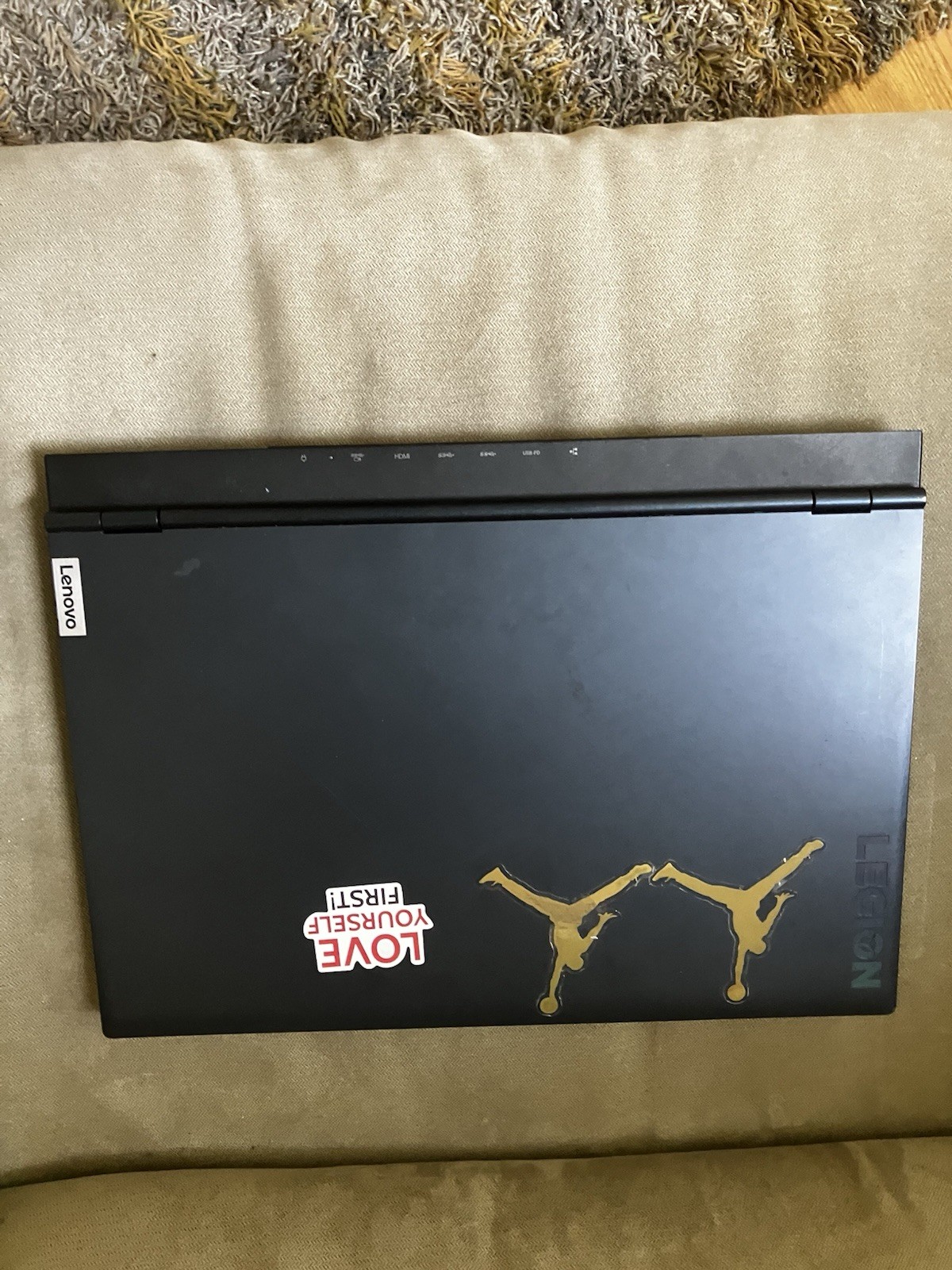 Lenovo Legion 5 17ACH6H Ryzen 5 5600H 16GB 512GB SSD GTX 1650 17″