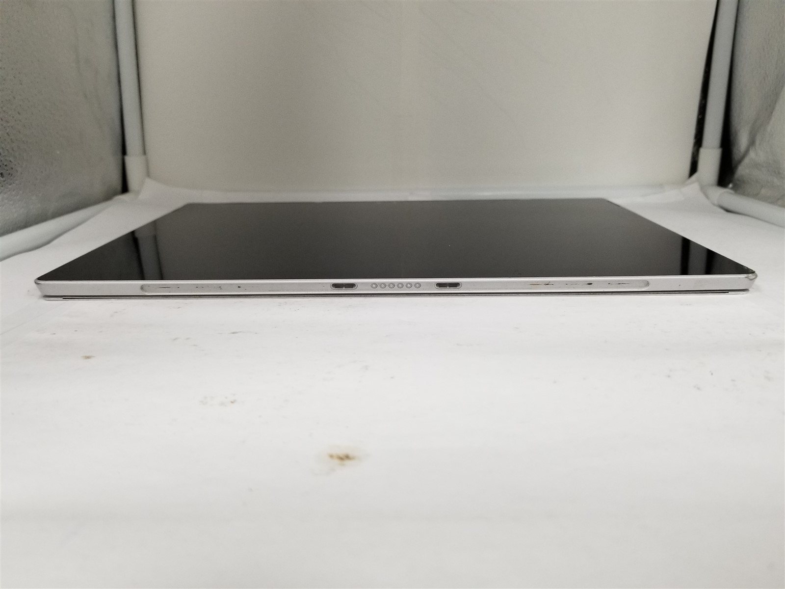 Microsoft Surface Pro 4 Core i5 12.3″ 8GB/256GB Silver See Details VD6350