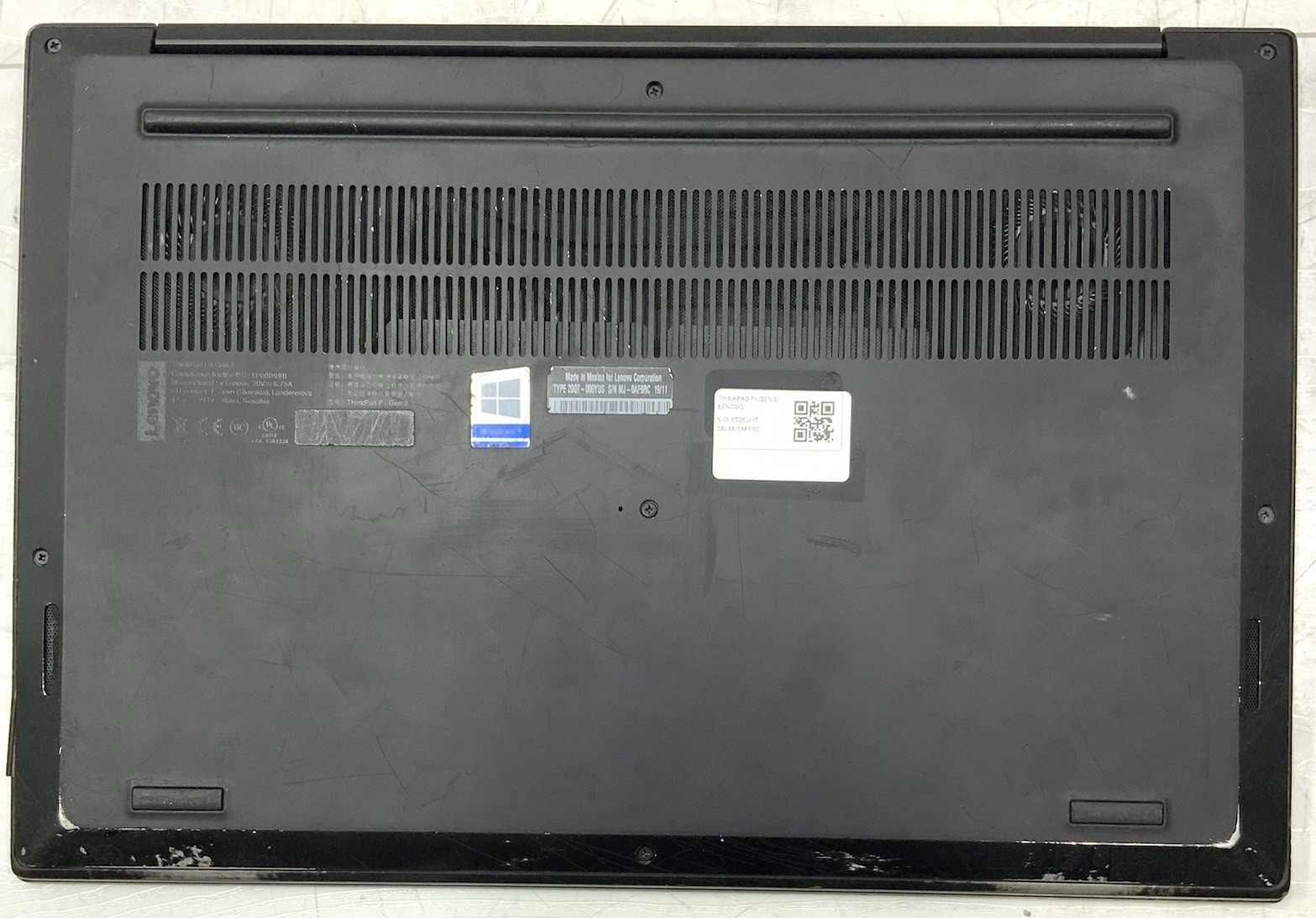 Lenovo ThinkPad P1 Gen 2 Intel Core i7-9850H 16GB DDR4 512GB Quadro T1000 W10P