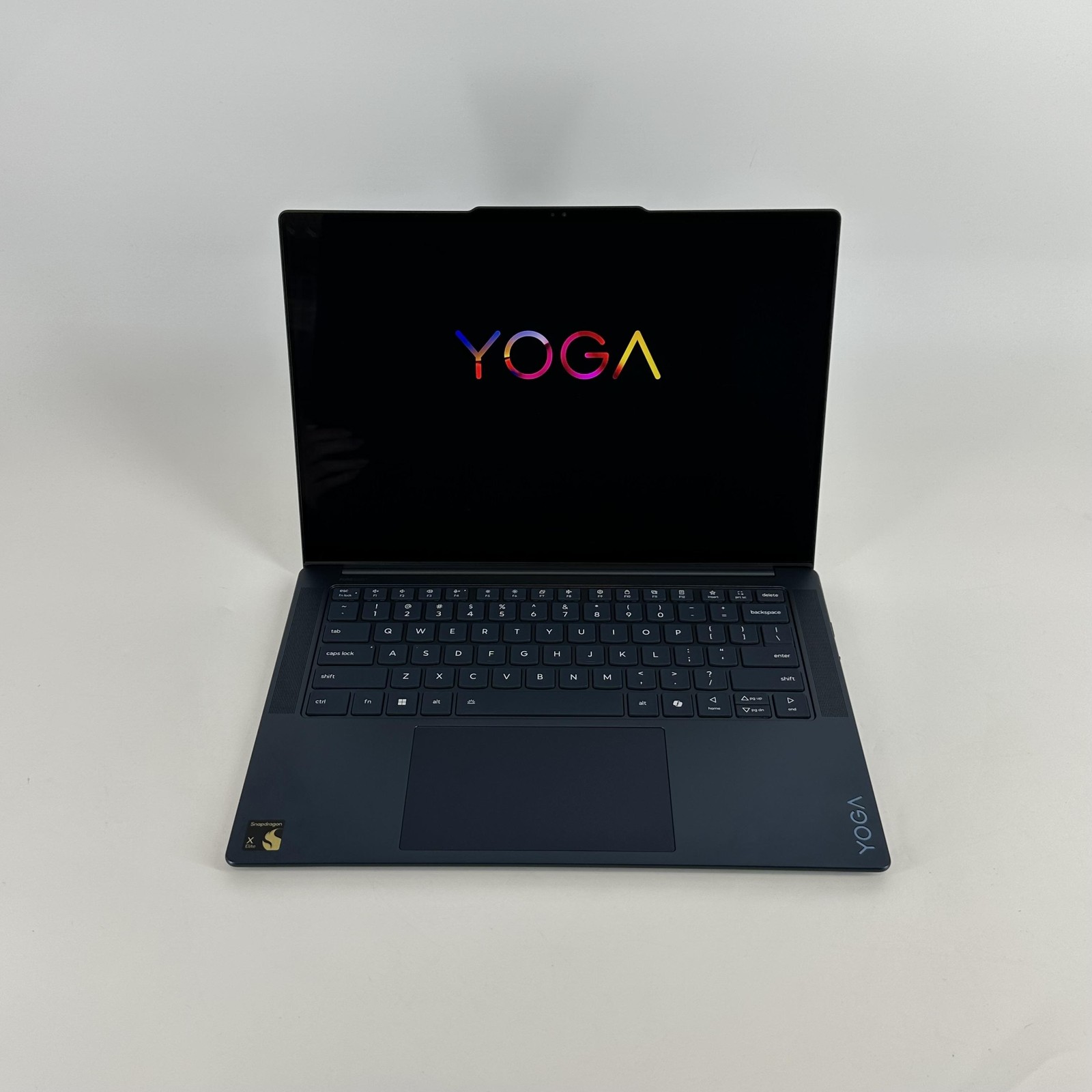 Lenovo Yoga Slim 7x 14.5 QHD+ TOUCH 3.42 GHz Snapdragon X Elite 16GB 512GB SSD
