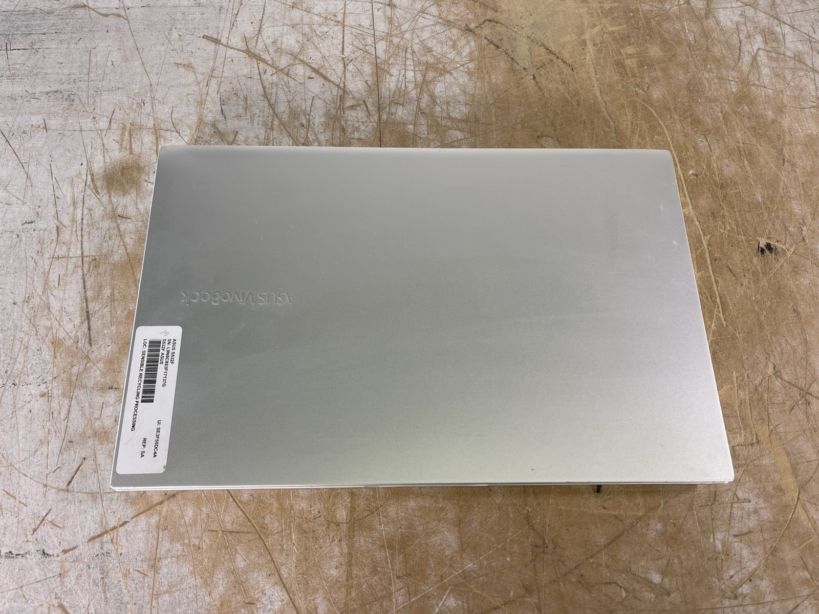 ASUS VIVOBOOK 15 S532F i5-10210U @ 1.60 GHz, 8GB RAM, NO HDD/OS – (FOR PARTS)