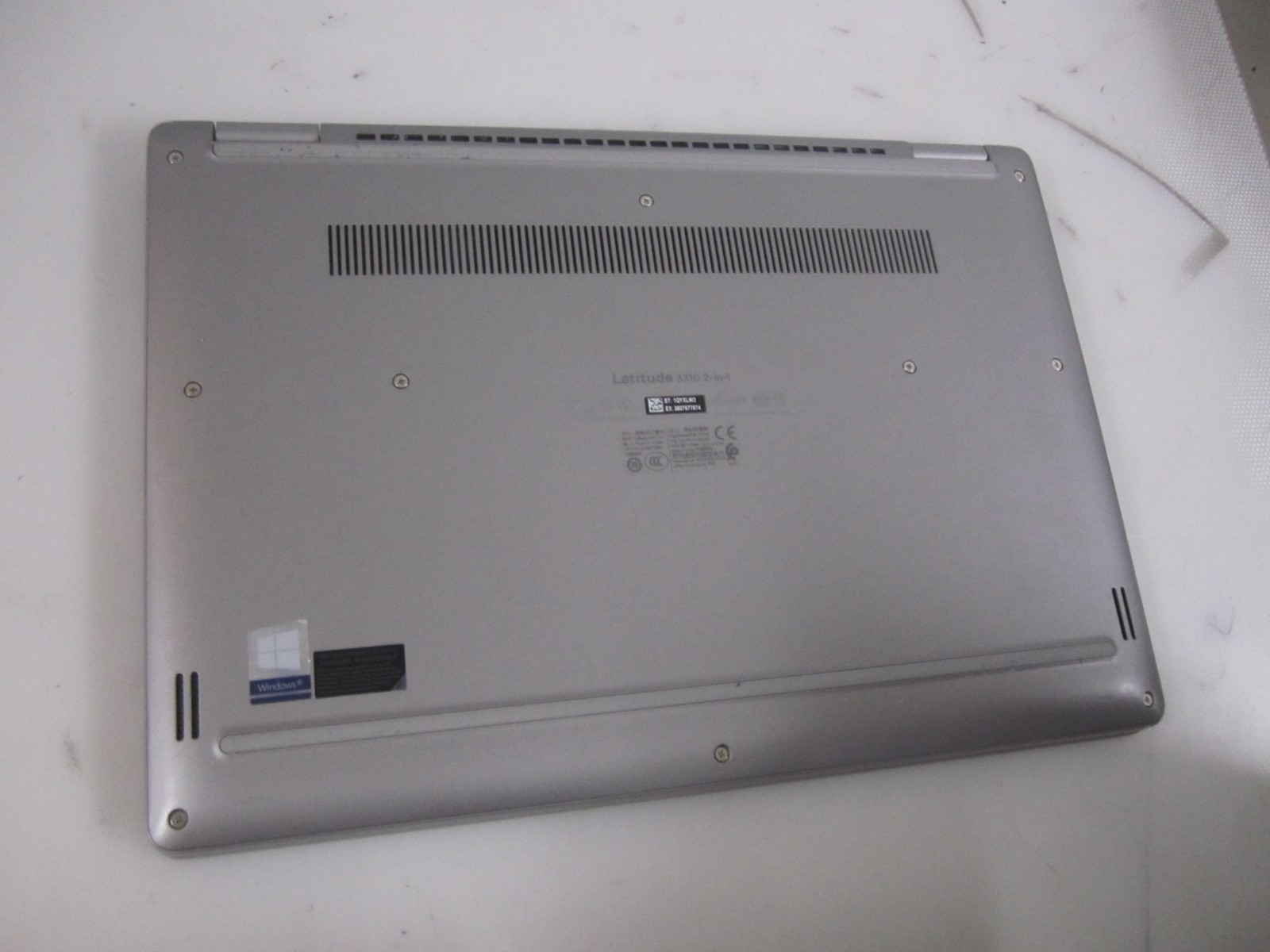Dell 3310 2 in 1 I5-8265U 1.60GHZ 8GB NO HDD/AC/OS LAPTOP BIOS READ