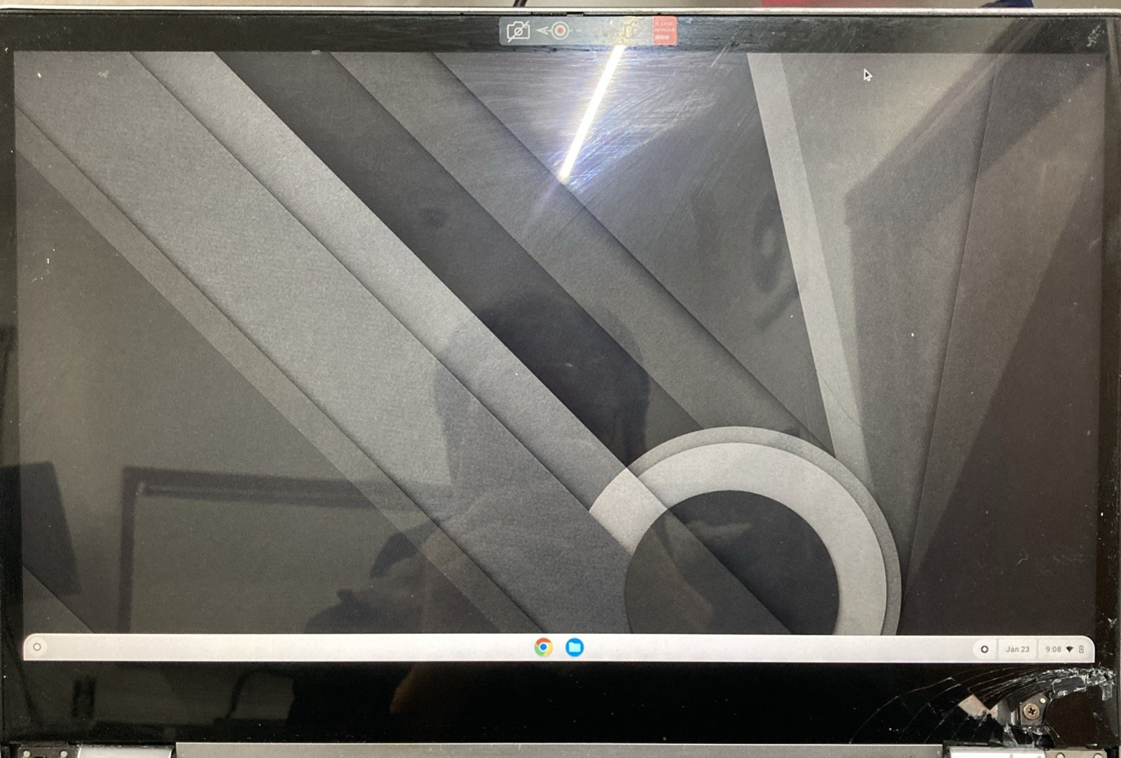 Lenovo Chromebook C340-15 i3-8130U 2.2GHz 4GB RAM 1.8 GB Broken screen