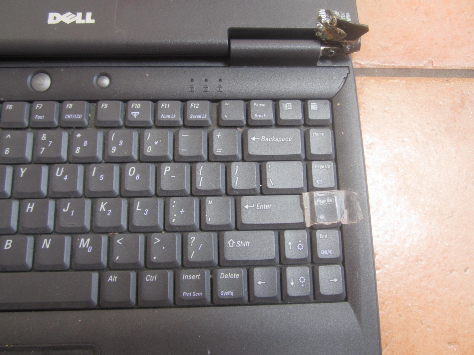 DELL INSPIRON 2650 LAPTOP 256MBRAM 30GBHD SCREEN INTACT BAD BATT NO CORD – PARTS